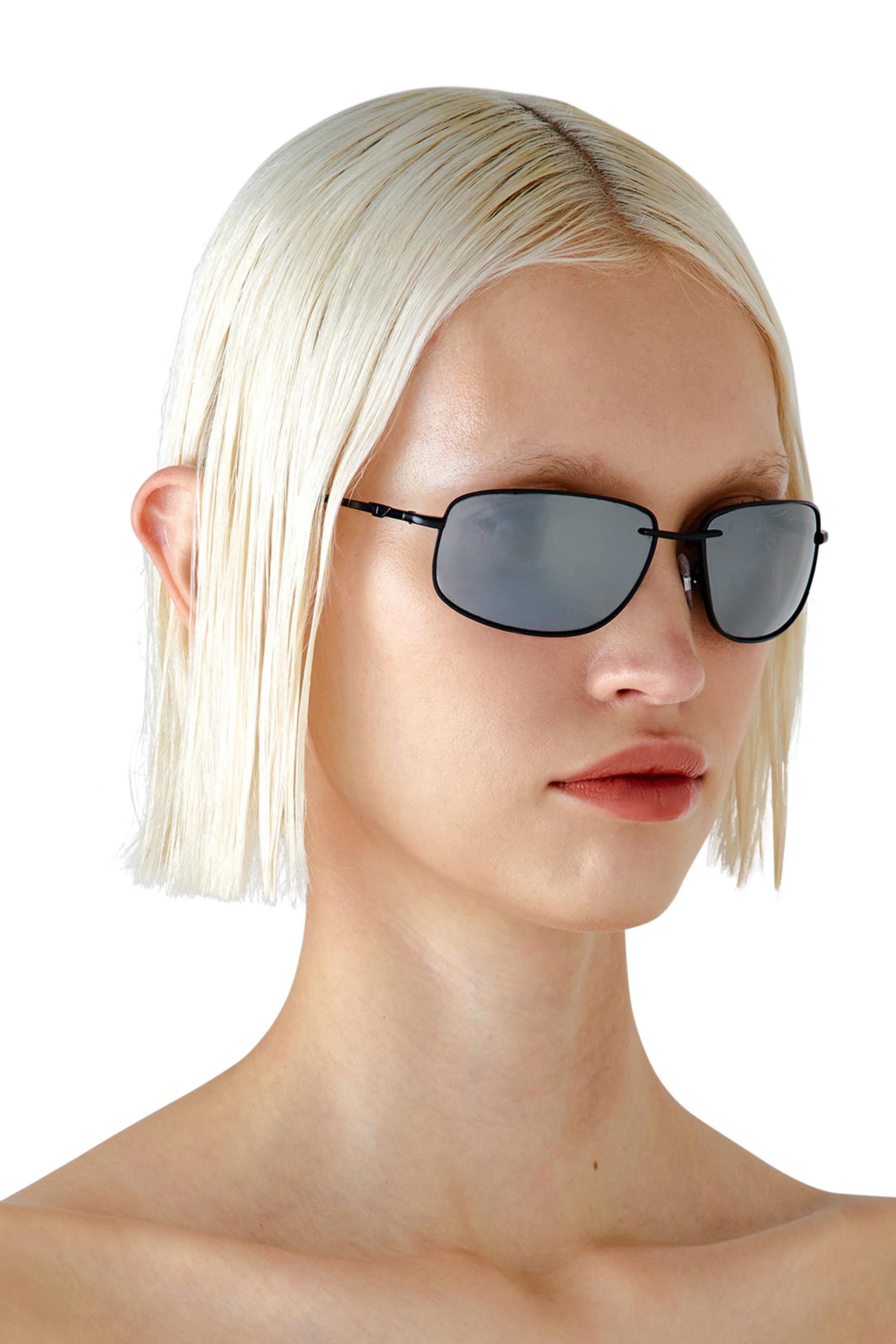 Black Racer shape sunglasses in metal