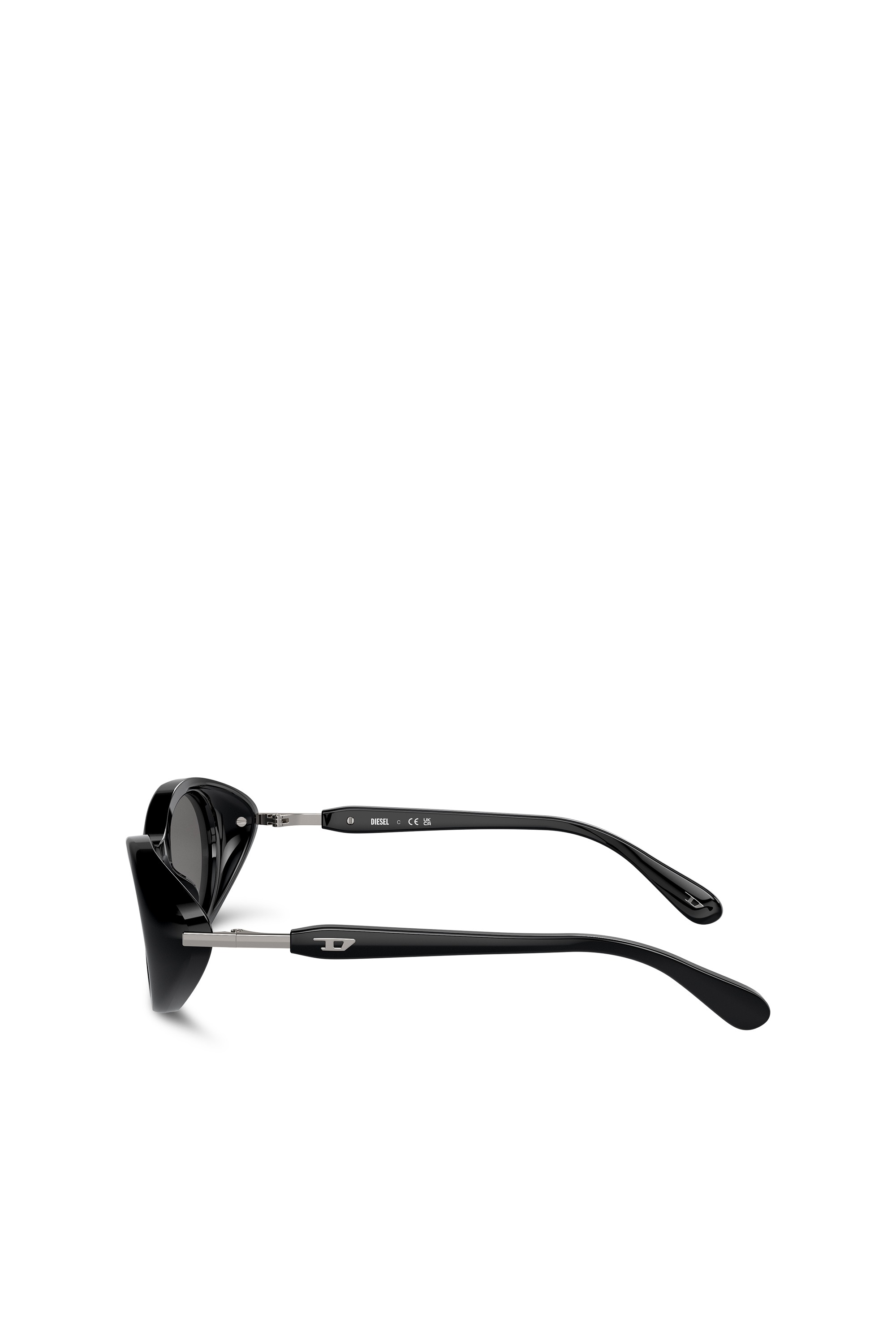 Black Wrap-around shape sunglasses