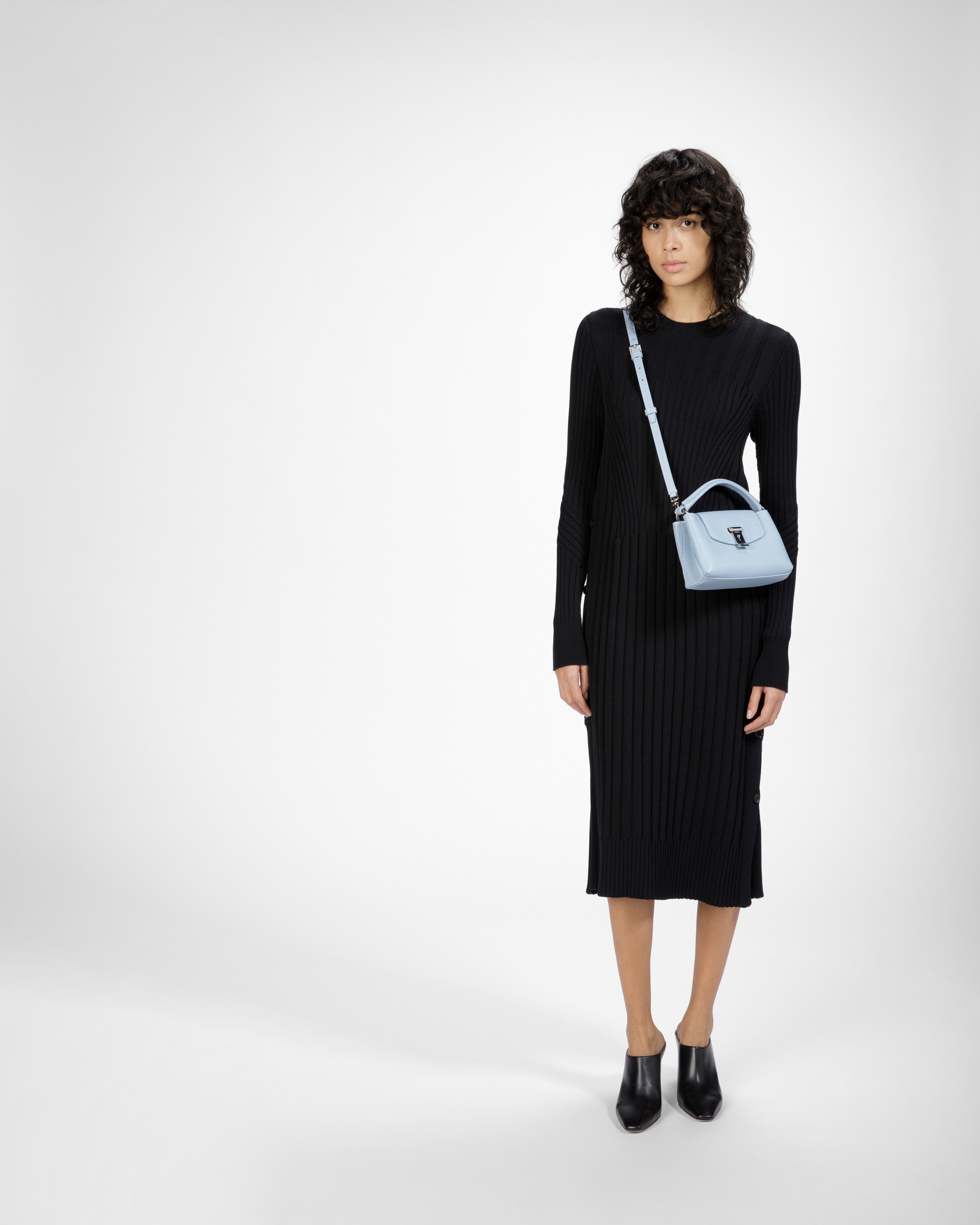 Layka XS Leather Minibag In Light Blue
