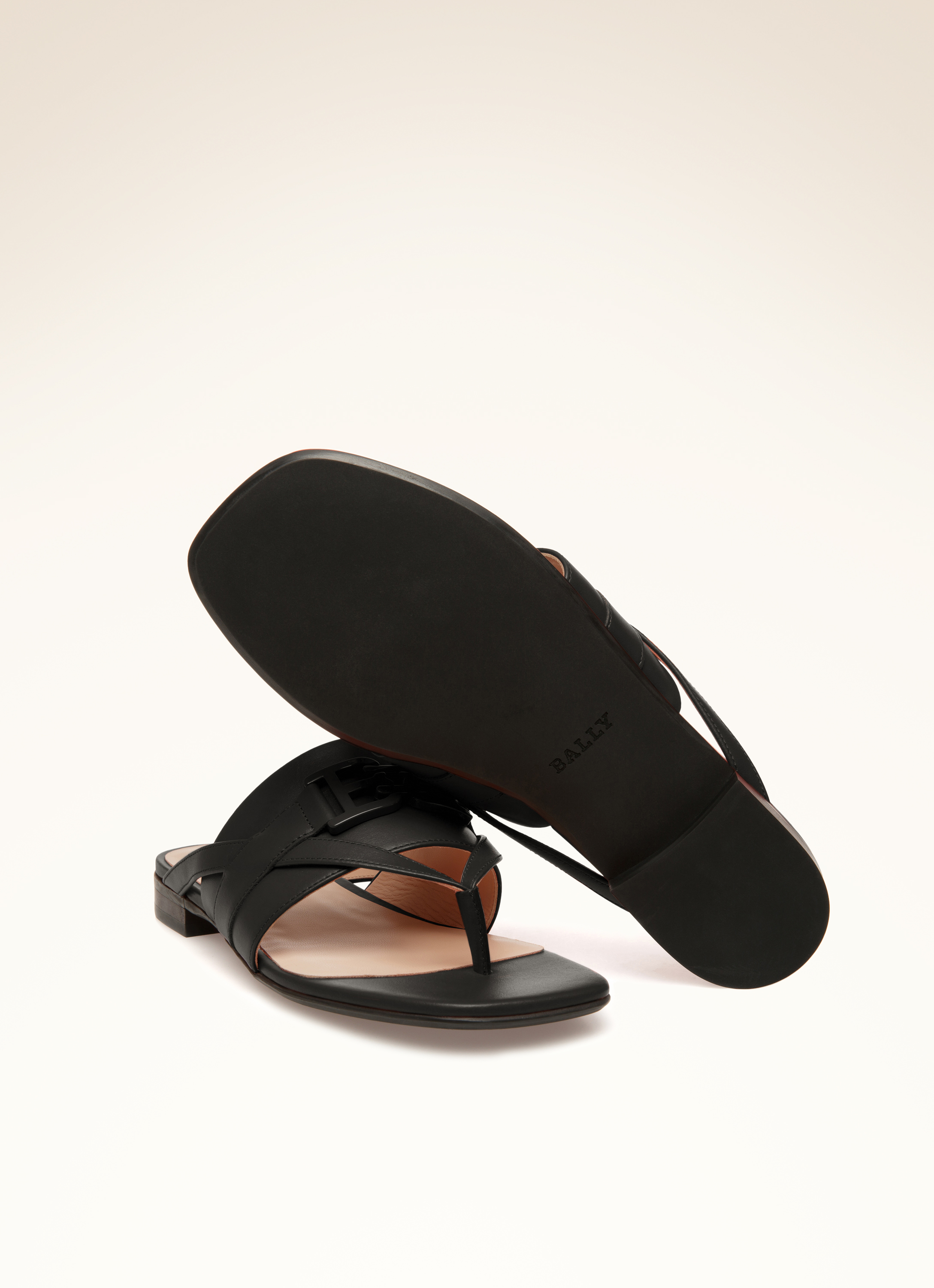 Elia Flat-Tnl Leather Flat Sandals