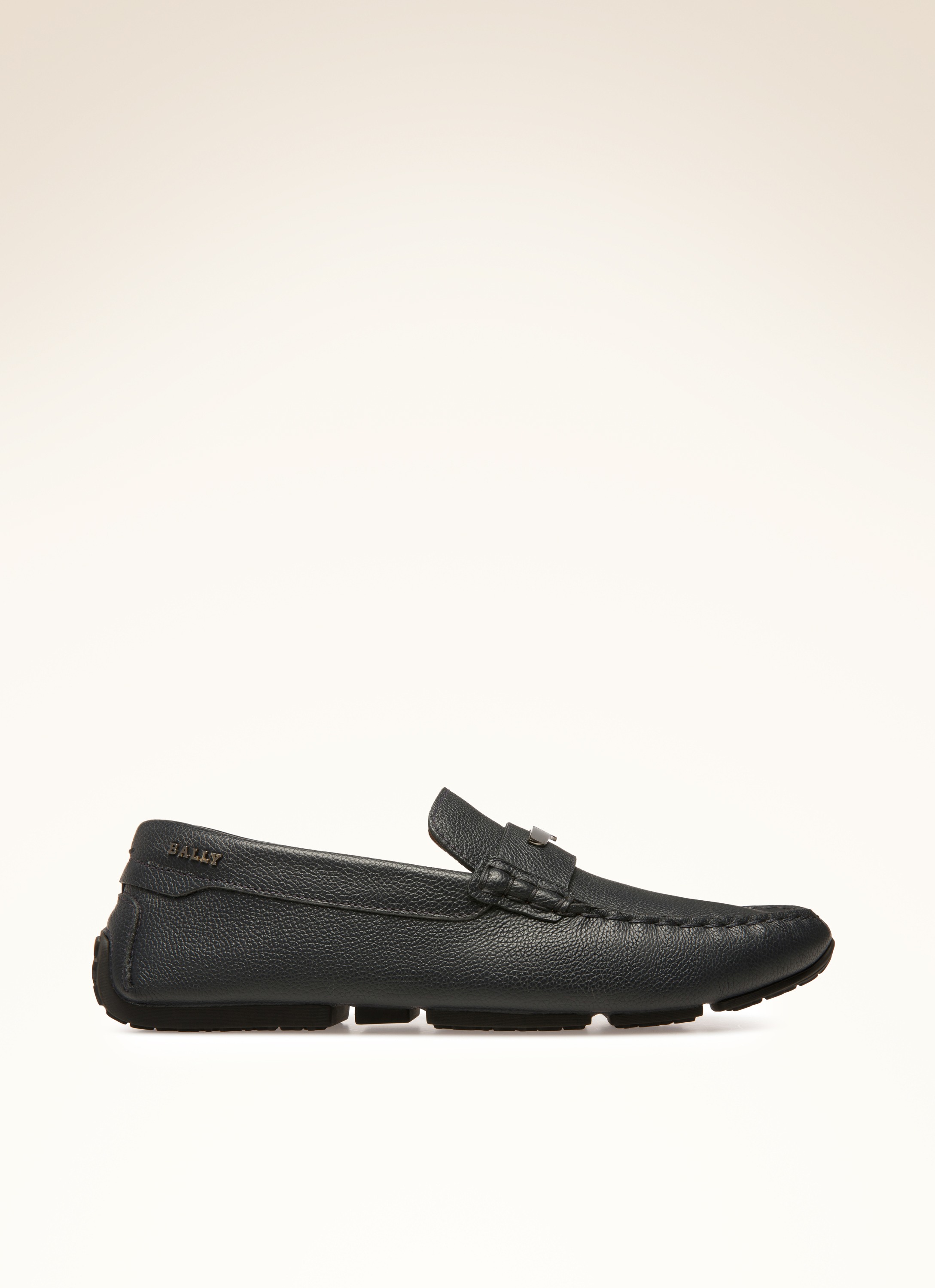 Pivial Leather Drivers