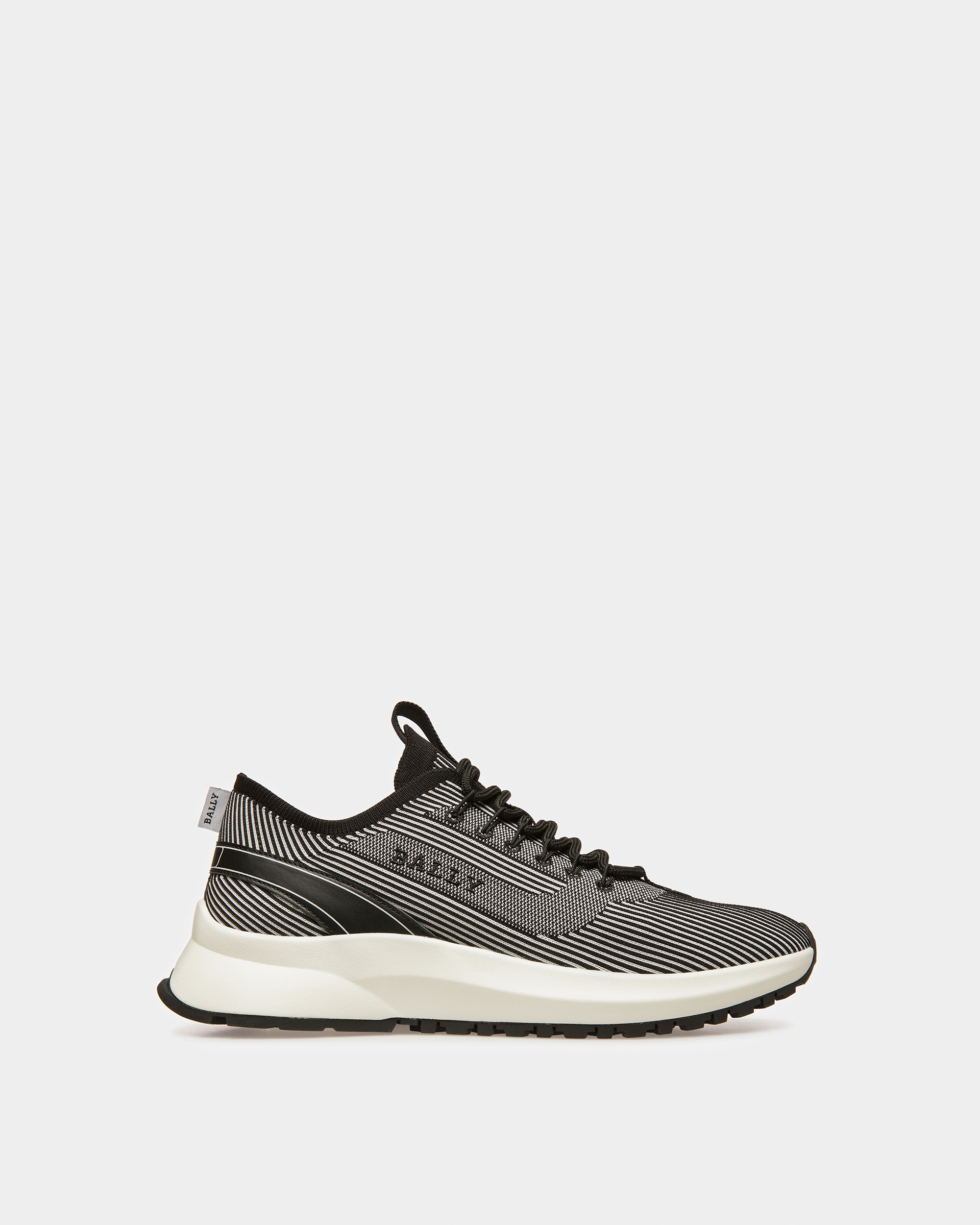 Dean-T Sneakers