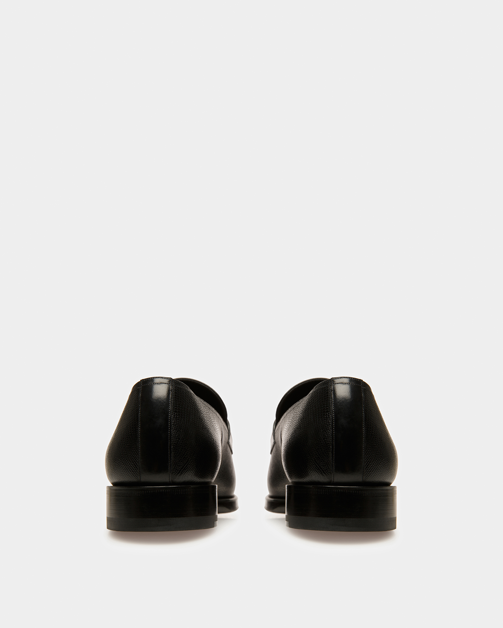 Scuvier-L Leather Loafers