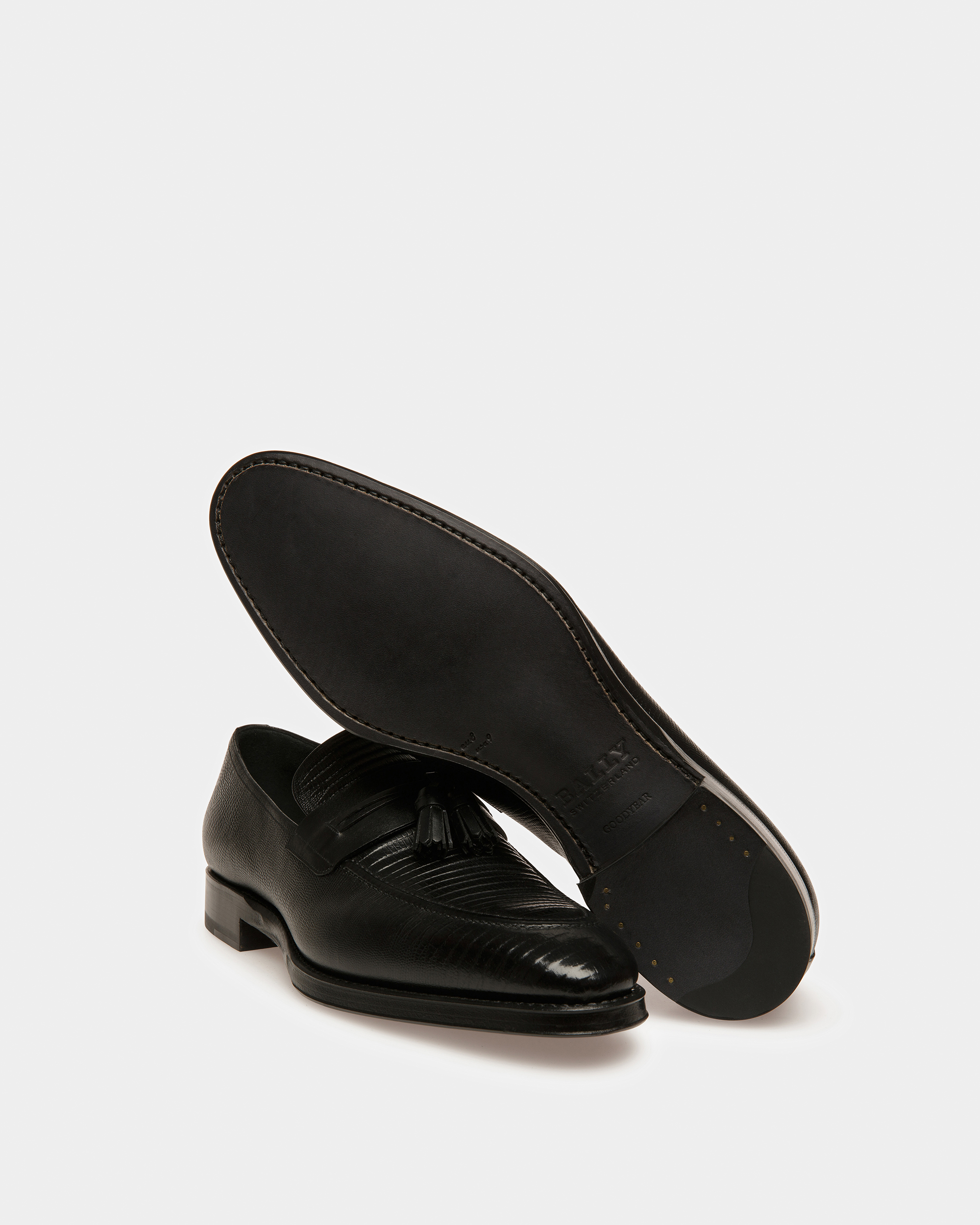 Scuvier-L Leather Loafers