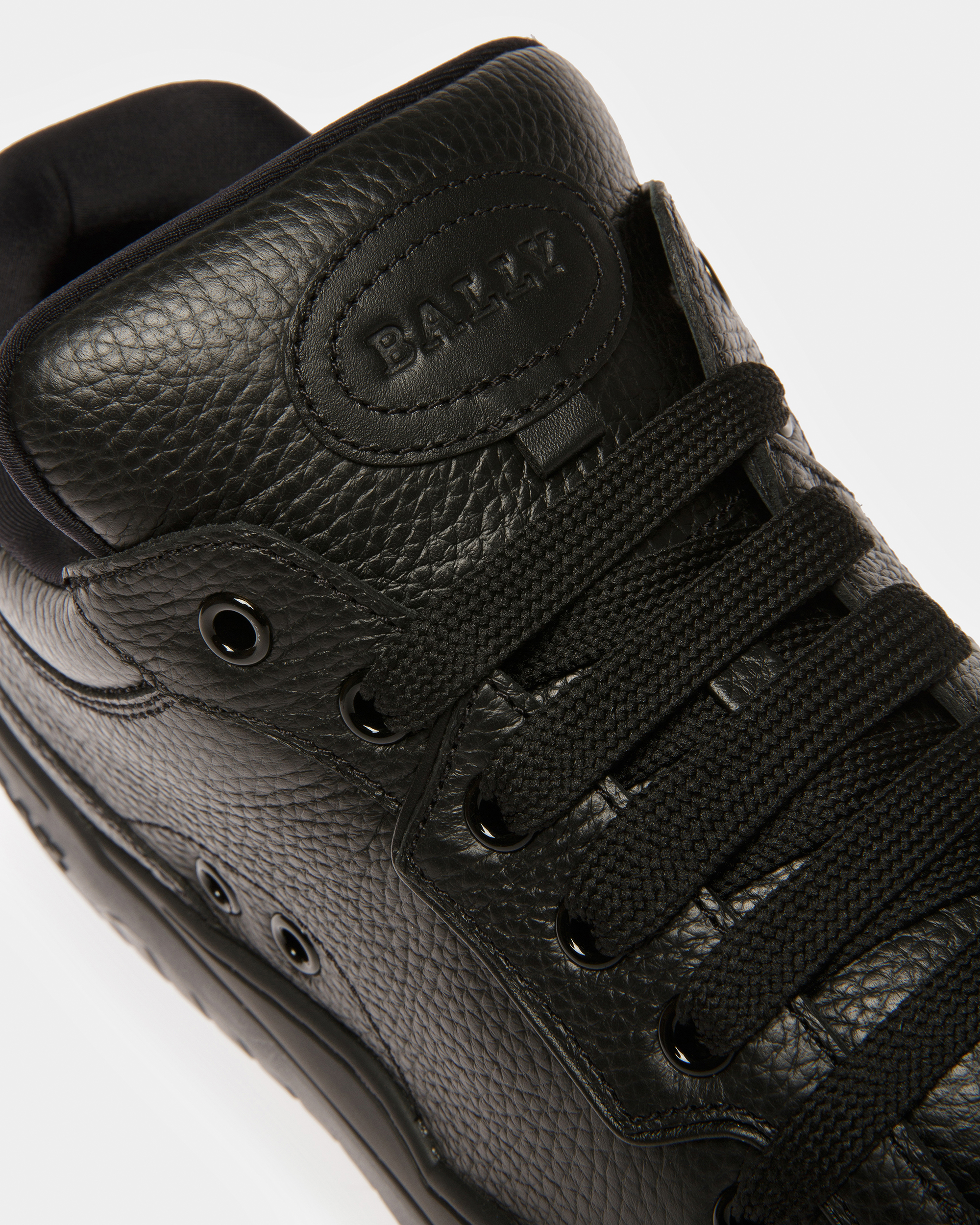 Kiro Leather Sneakers
