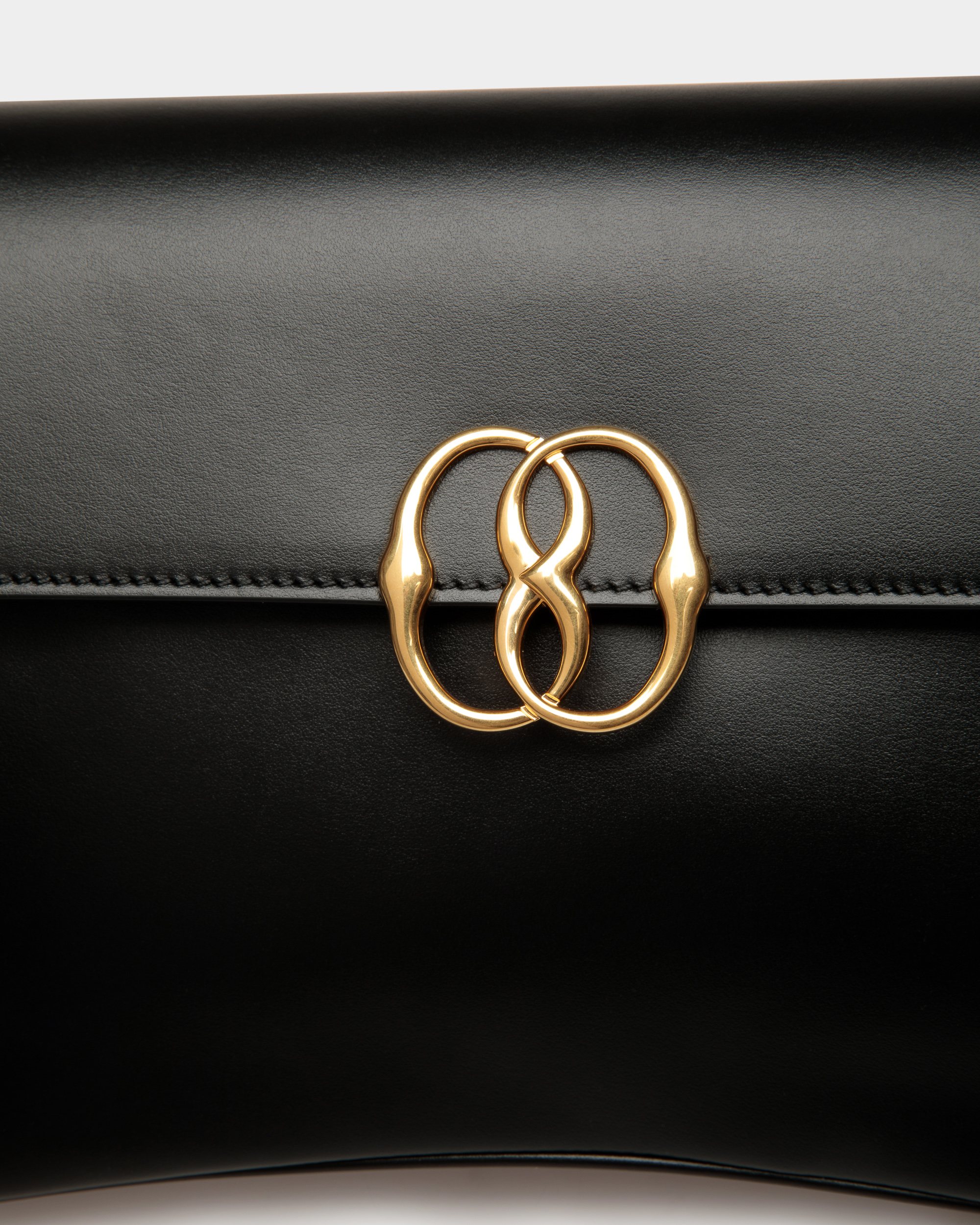 Emblem Shoulder Bag In Plain Leather