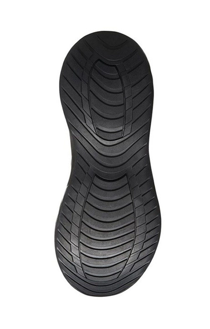 Nikolas Black Sneakers