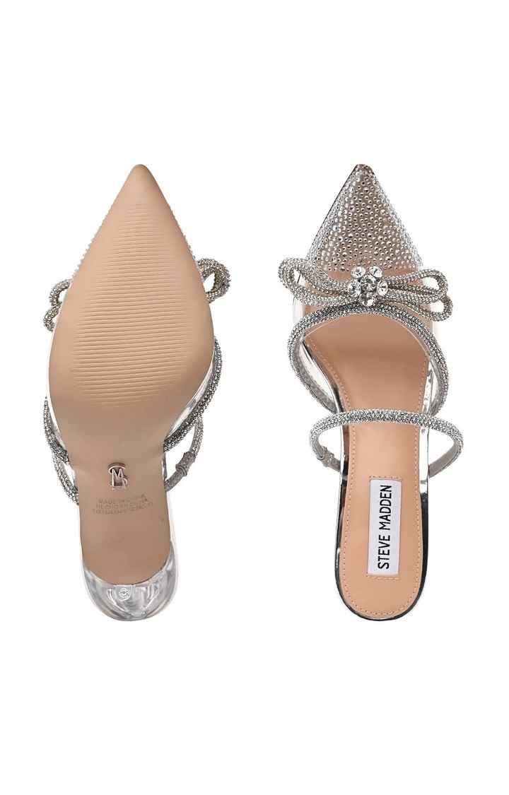Velicity-R Silver Pumps