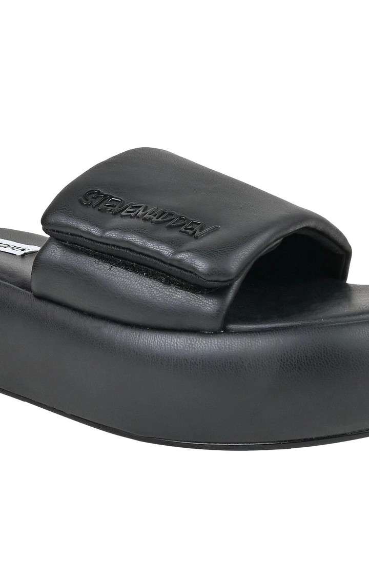 Swoosh Black Wedges