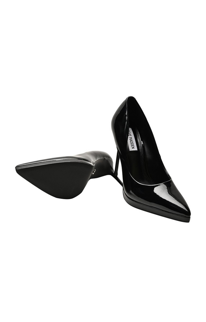 Klassyy Black Pumps