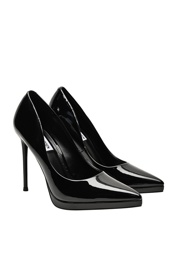 Klassyy Black Pumps