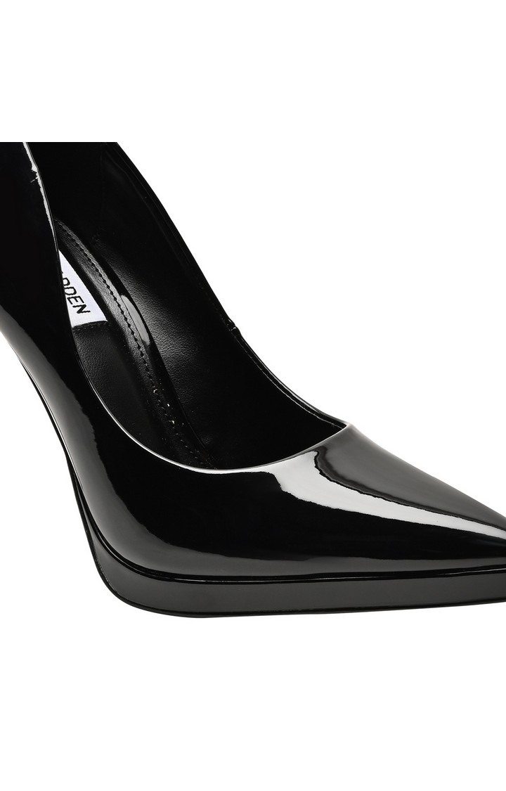 Klassyy Black Pumps