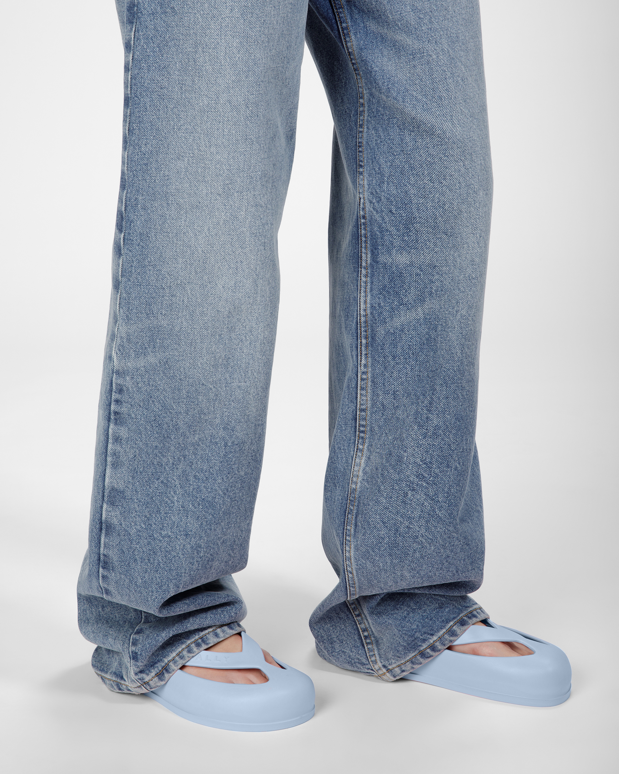 Gimon Leather Slides