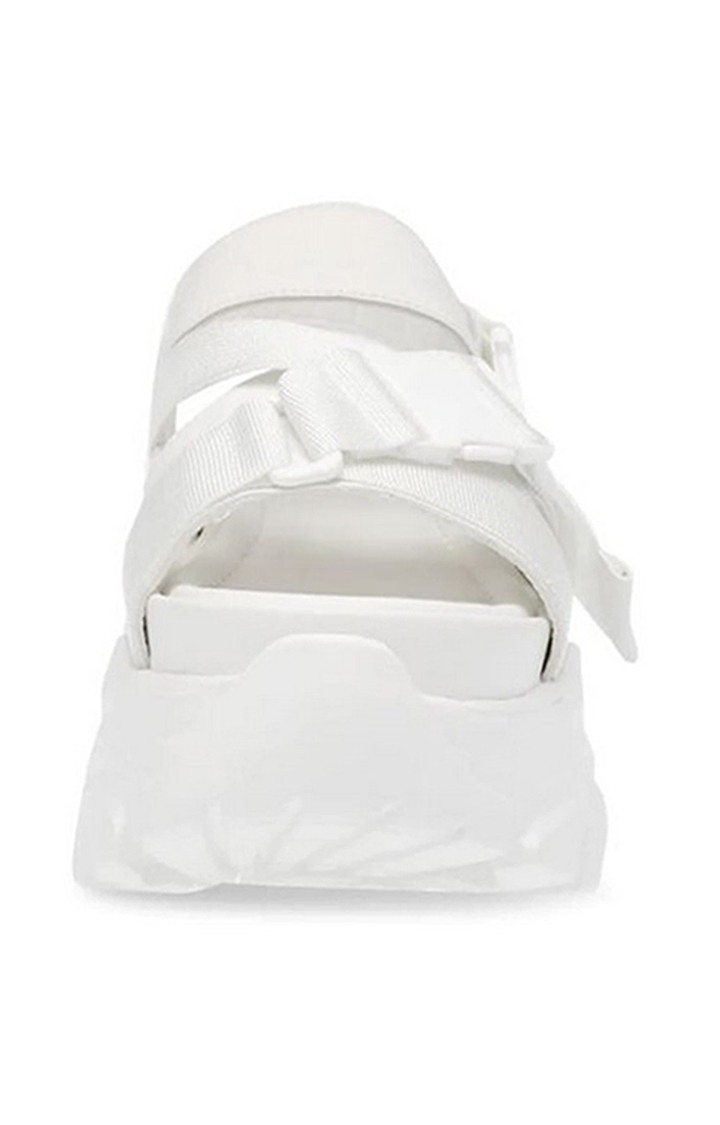 Voltz White Wedges