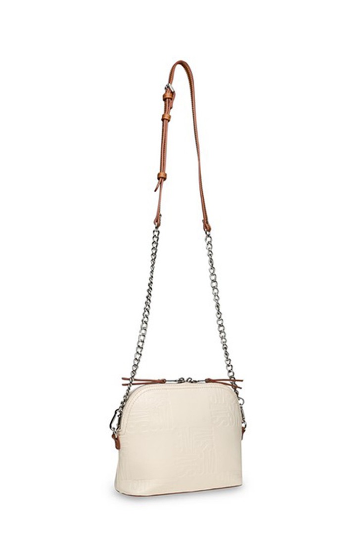 Bcape-E White Handbags
