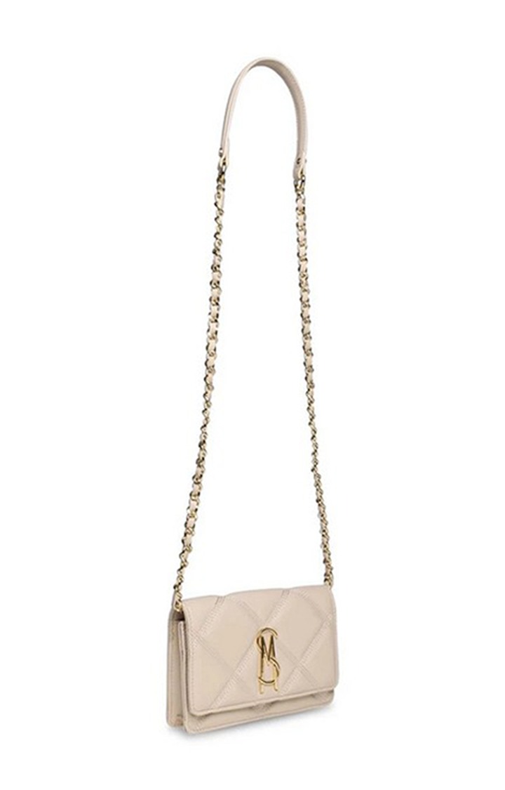 Bendue White Handbags