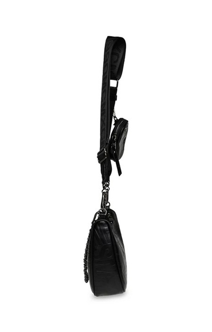 Btwistie Black Handbags