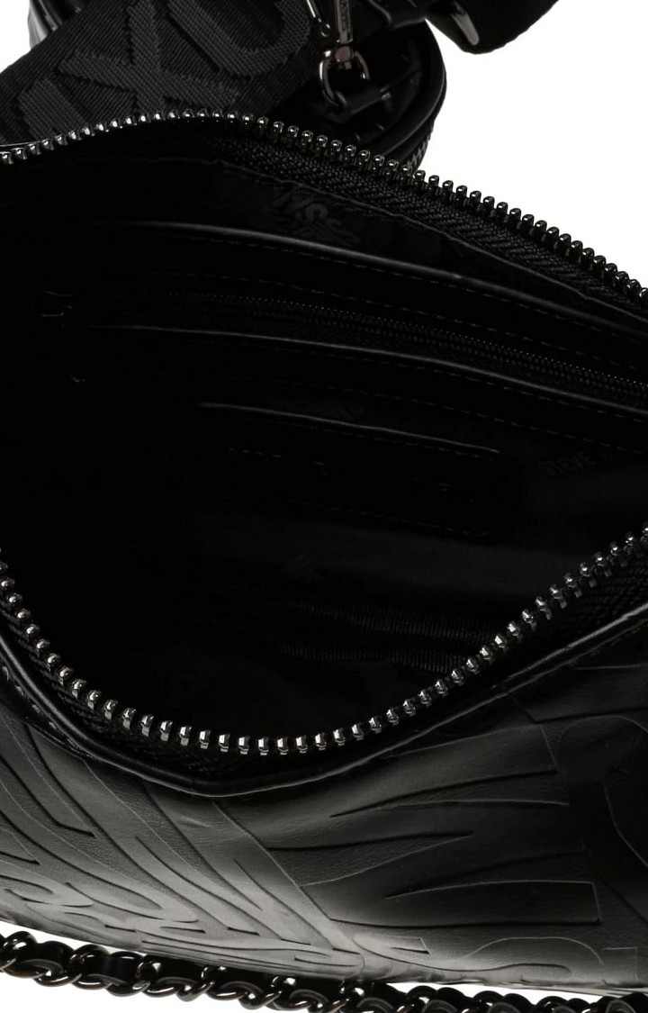 Btwistie Black Handbags