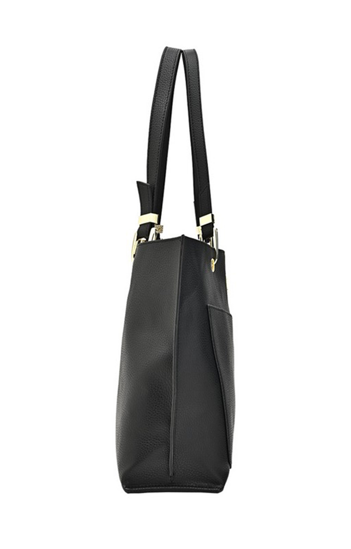 Bdonnaa Black Handbags
