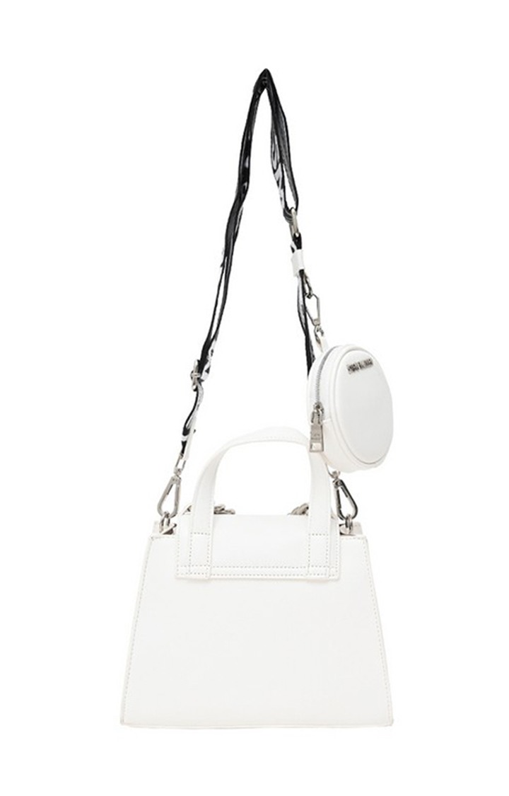 Bremmy White Handbags