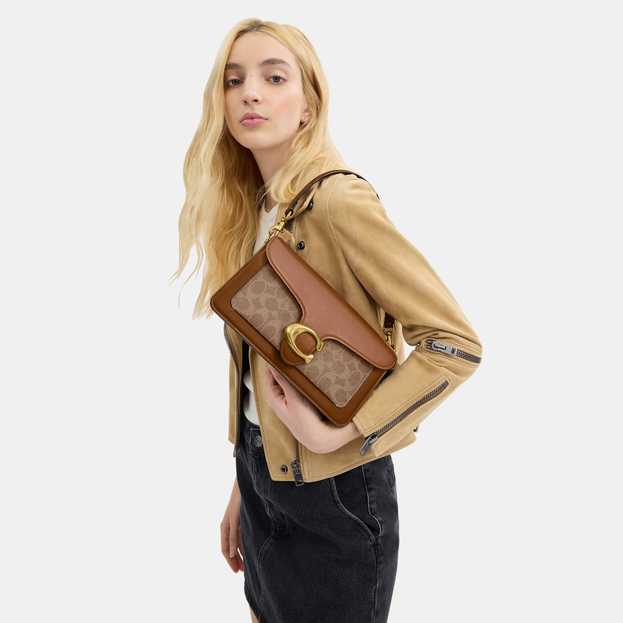 Tabby Shoulder Bag 26 In Signature Canvas
