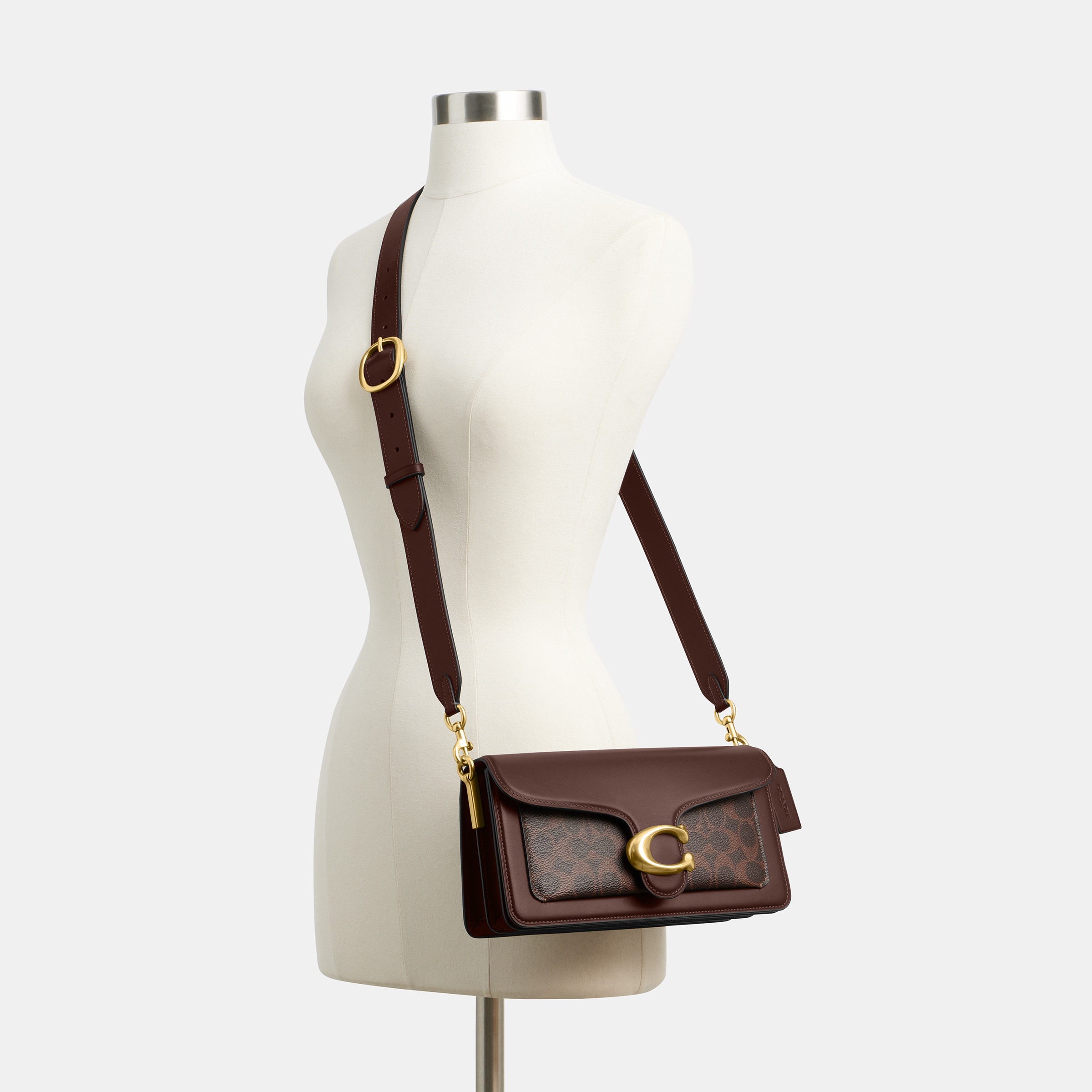 Tabby Shoulder Bag 26 In Signature Canvas