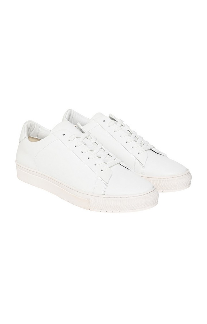 Sm-1556 White Sneakers