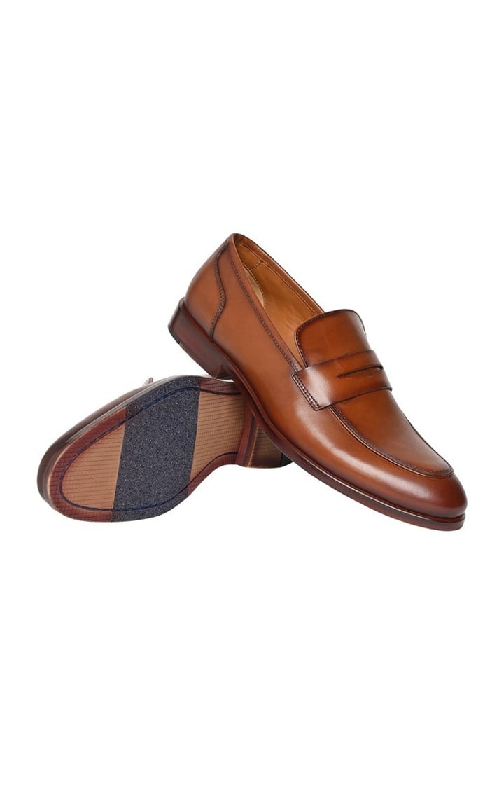 Sm-1561 Brown Tie-Ups & Dress Loafers