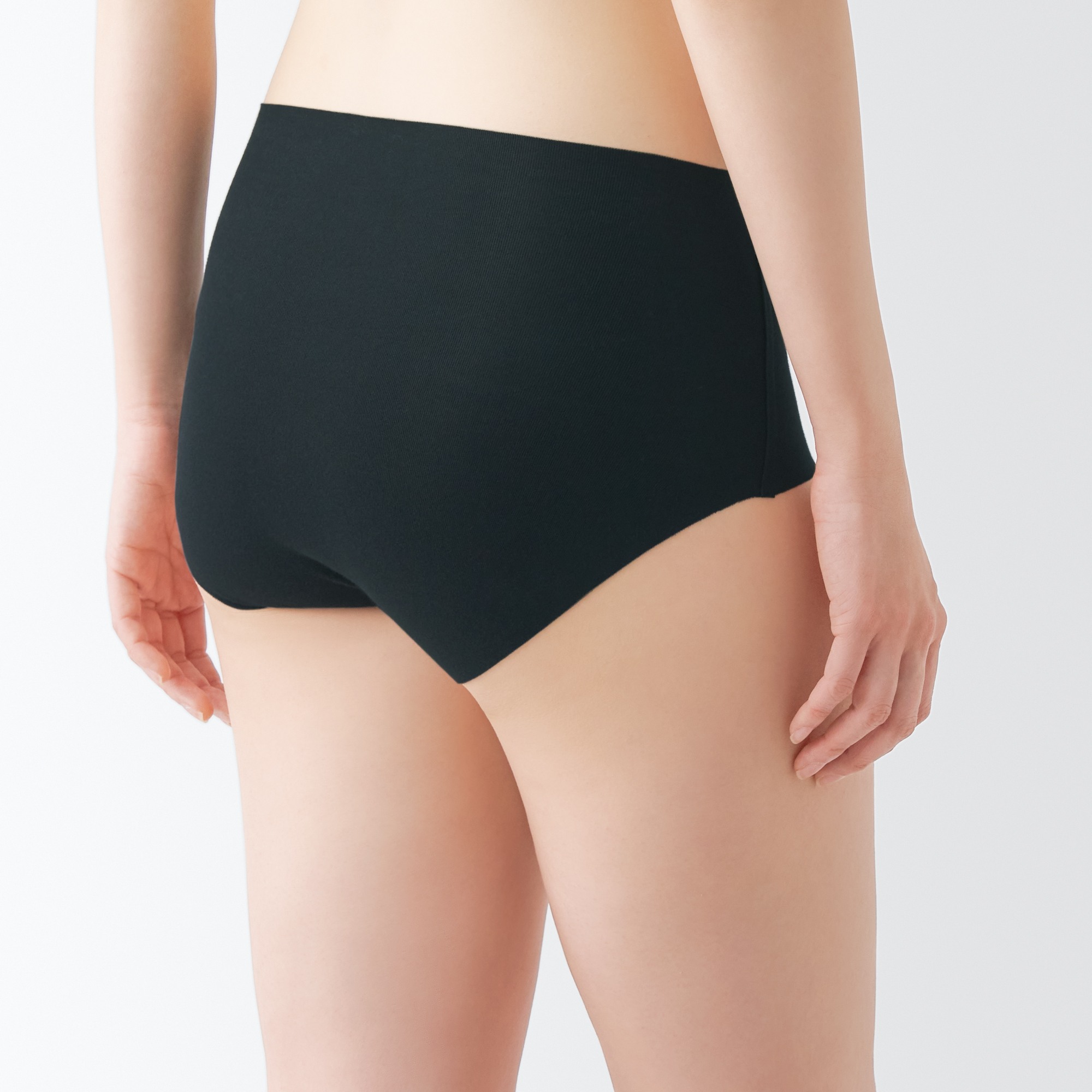 MUJI | Complete seamless High-rise bikini