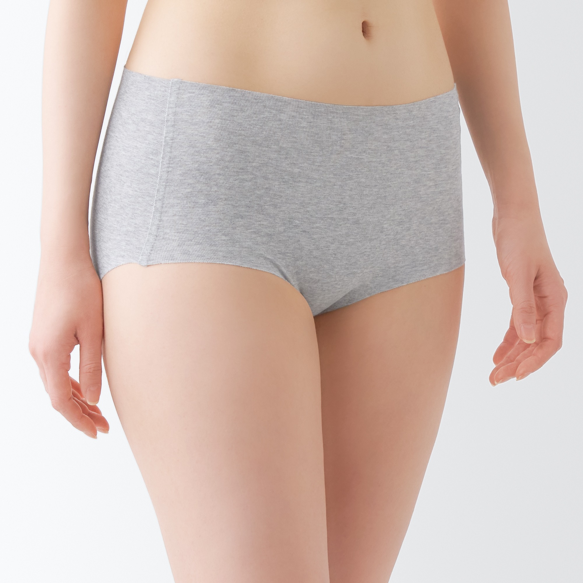 MUJI | Complete seamless High-rise bikini