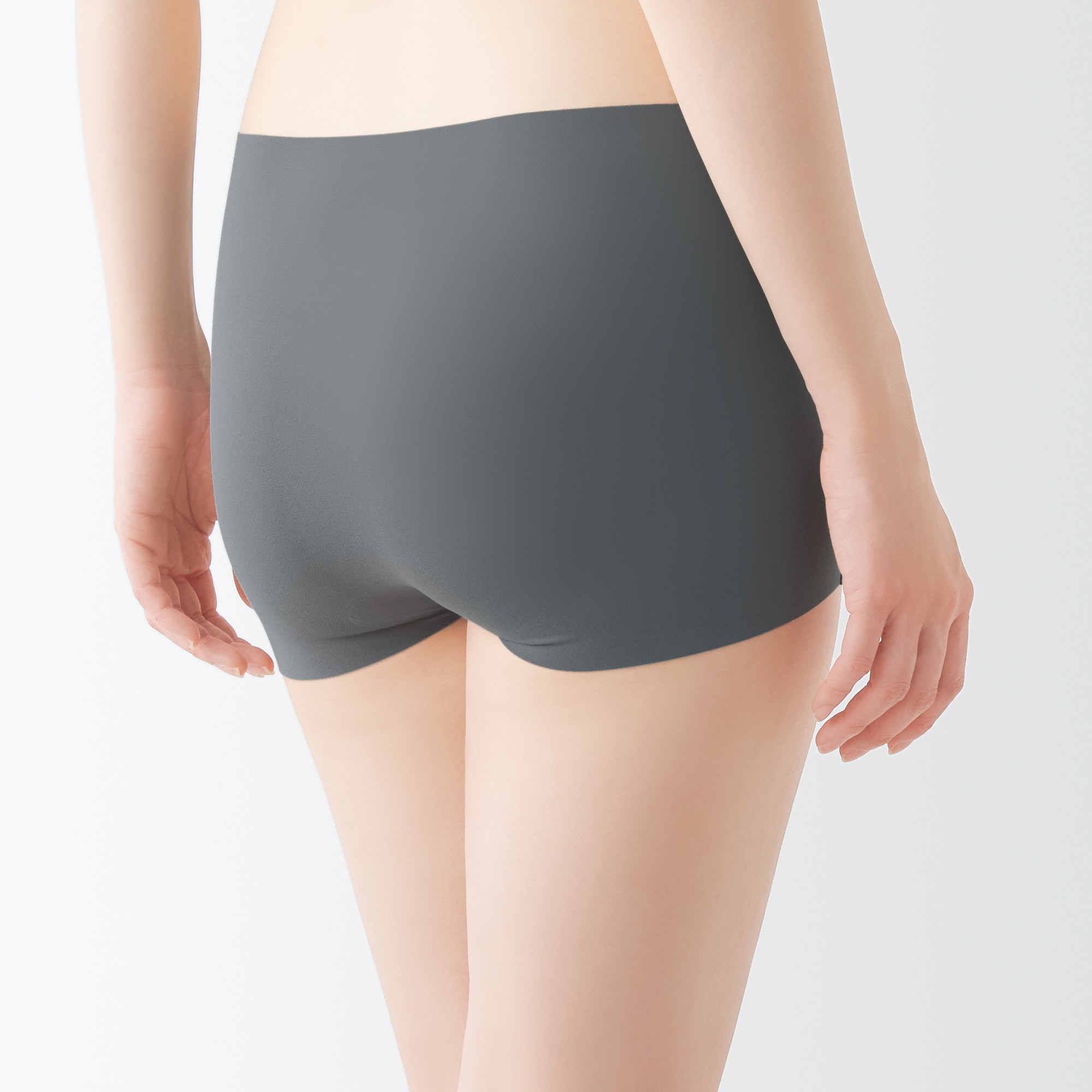 Complete seamless  Boy shorts