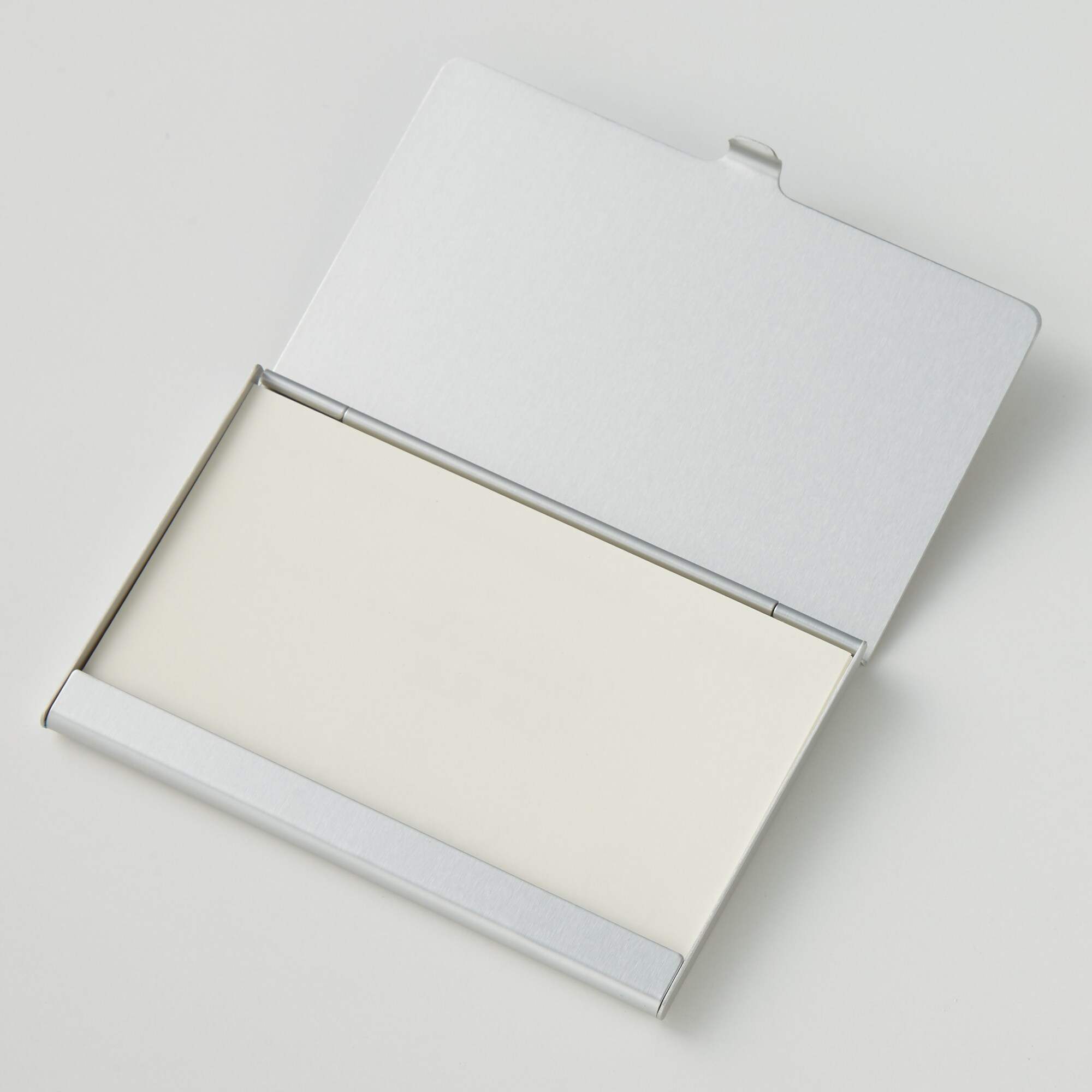 Aluminium card holder