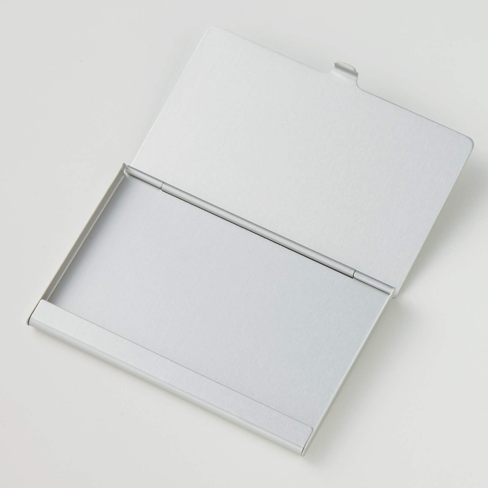 Aluminium card holder
