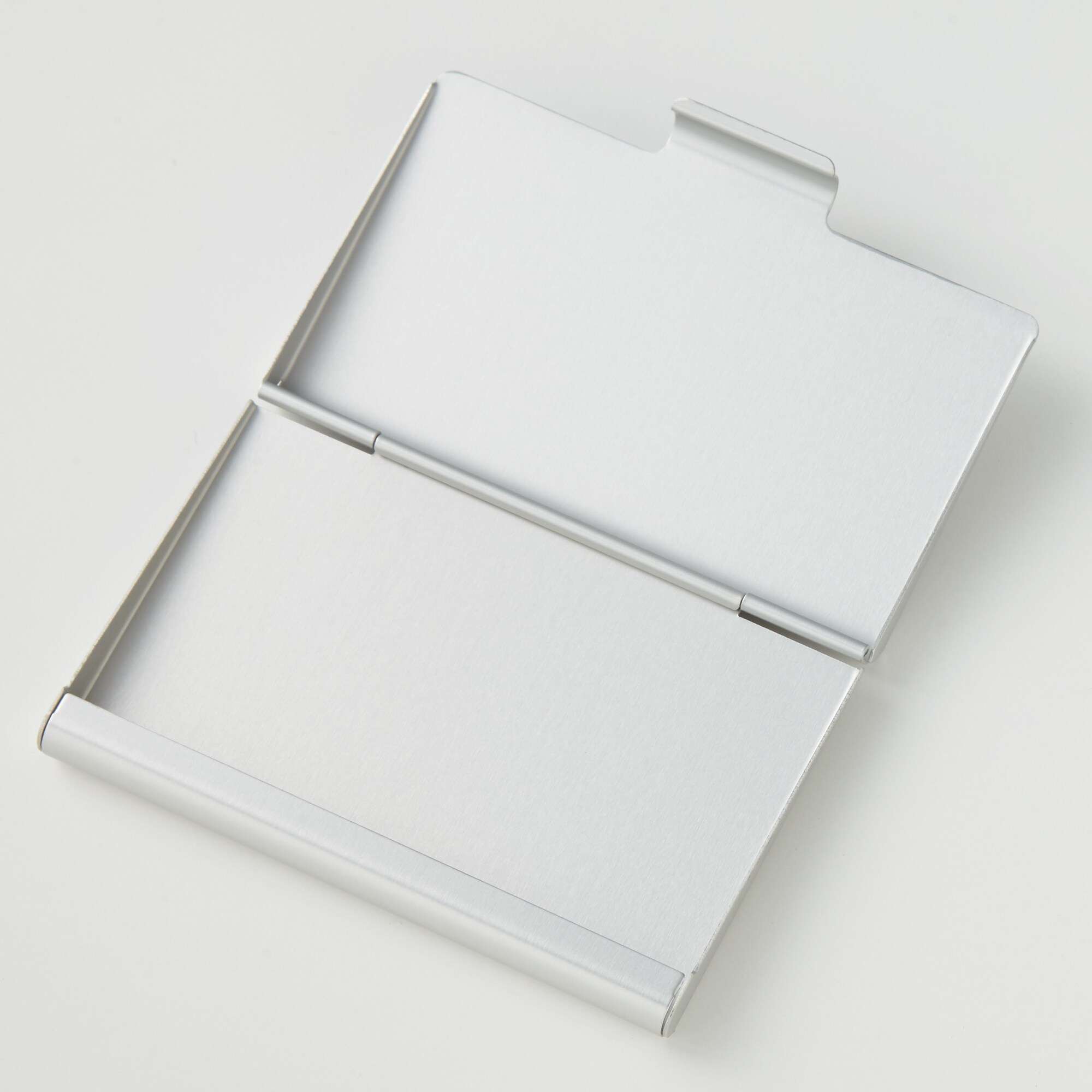 Aluminium card holder