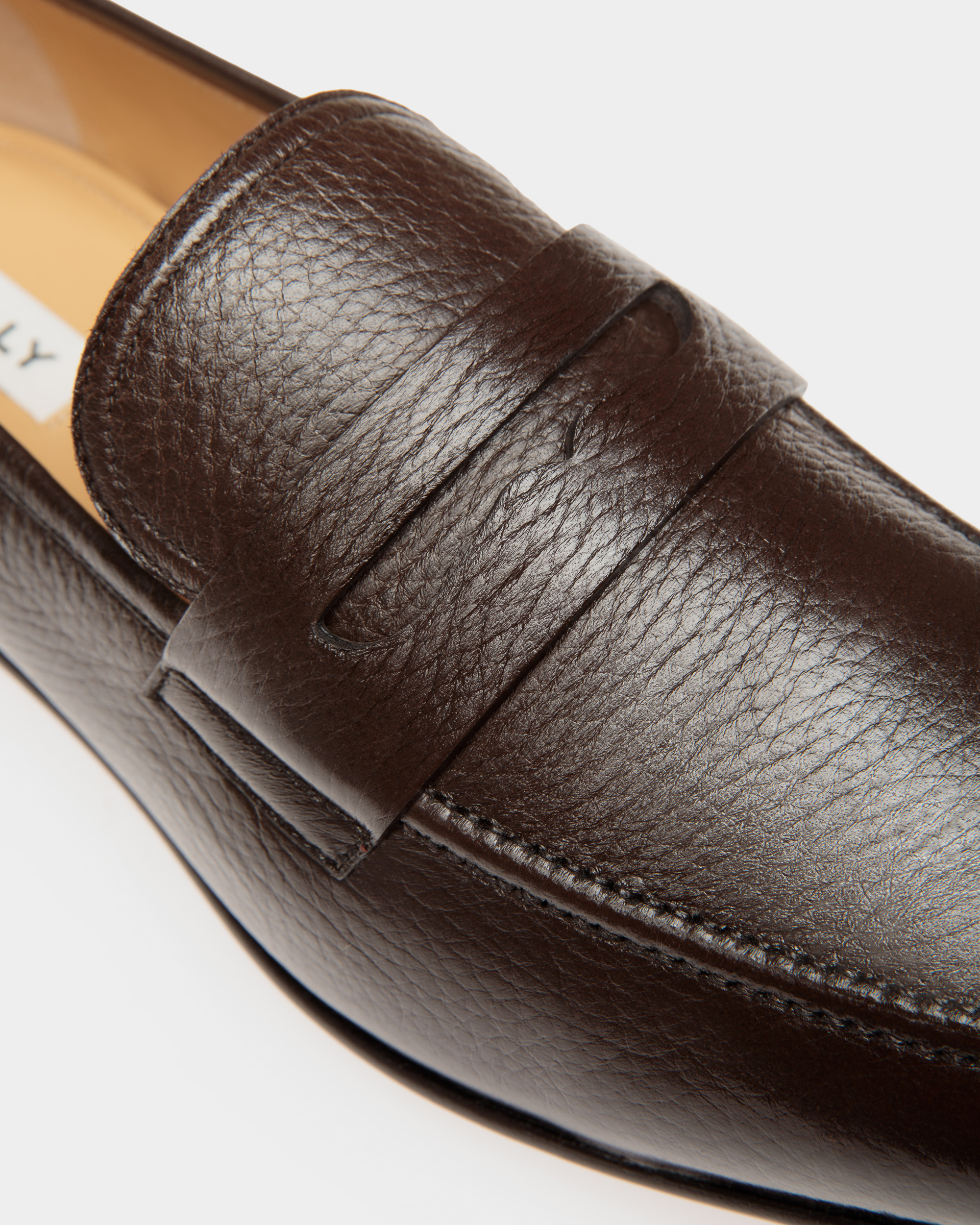 Saix Leather Loafers