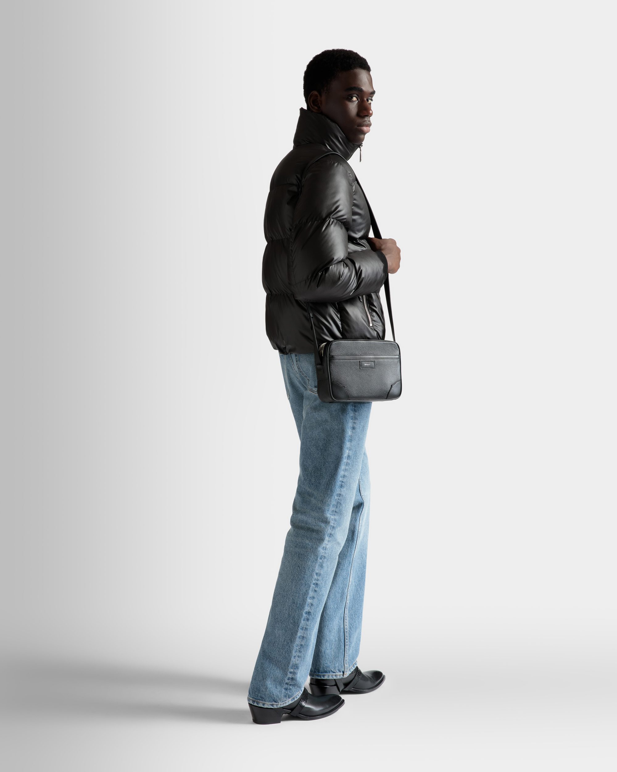 Ribbon Crossbody Bag In Black Leather