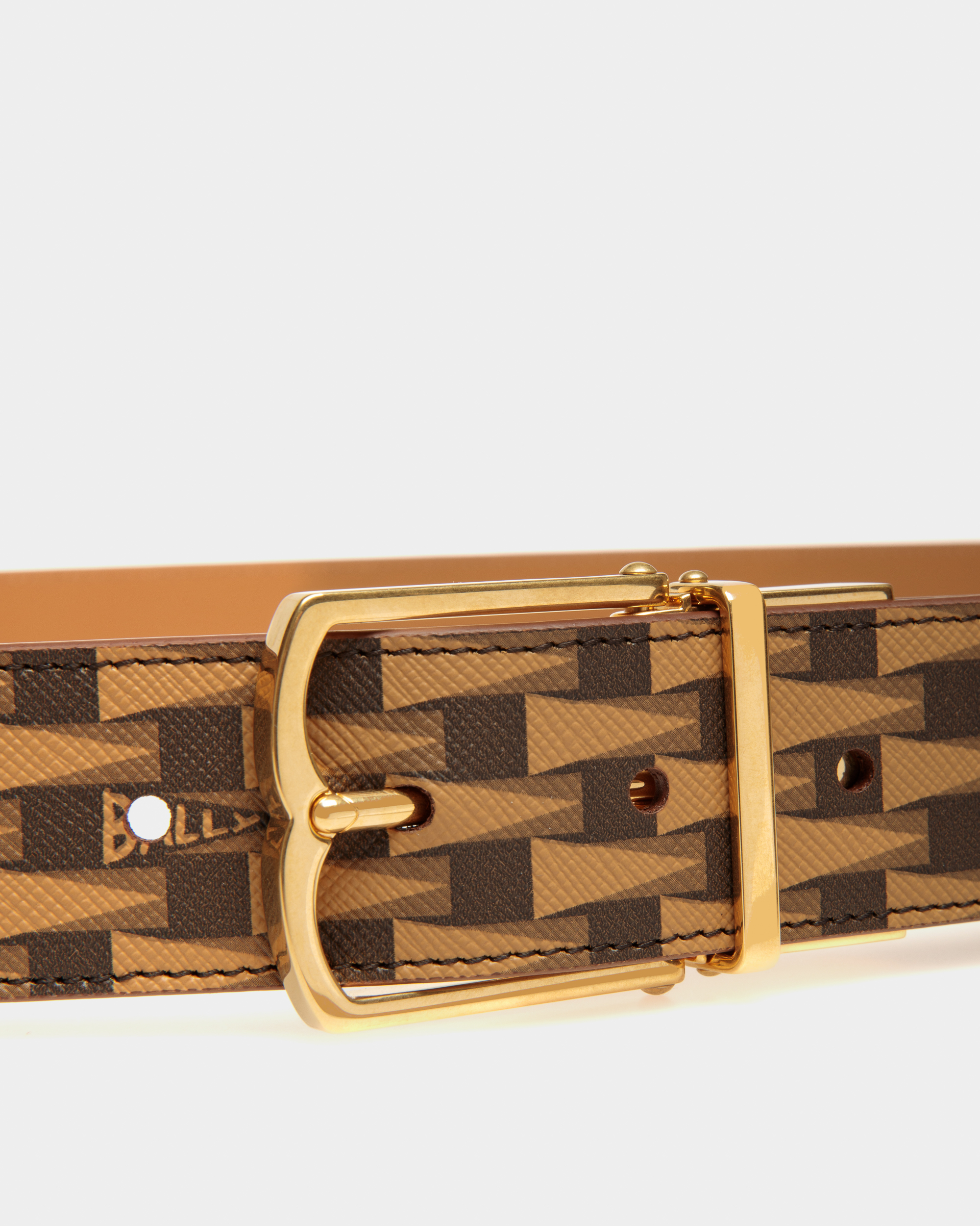 Country 35 Adjustable and Reversible Belt