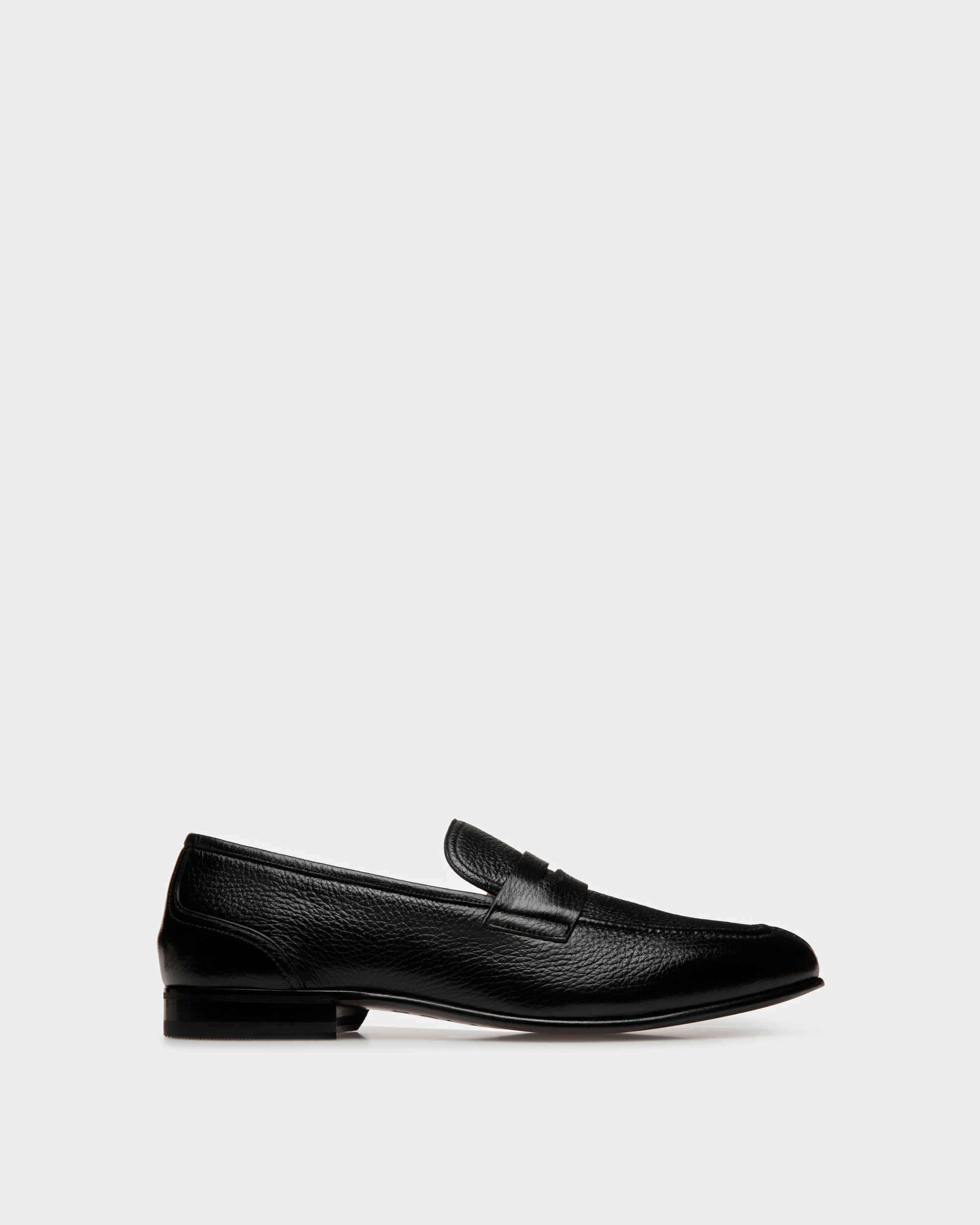 Saix Leather Loafers