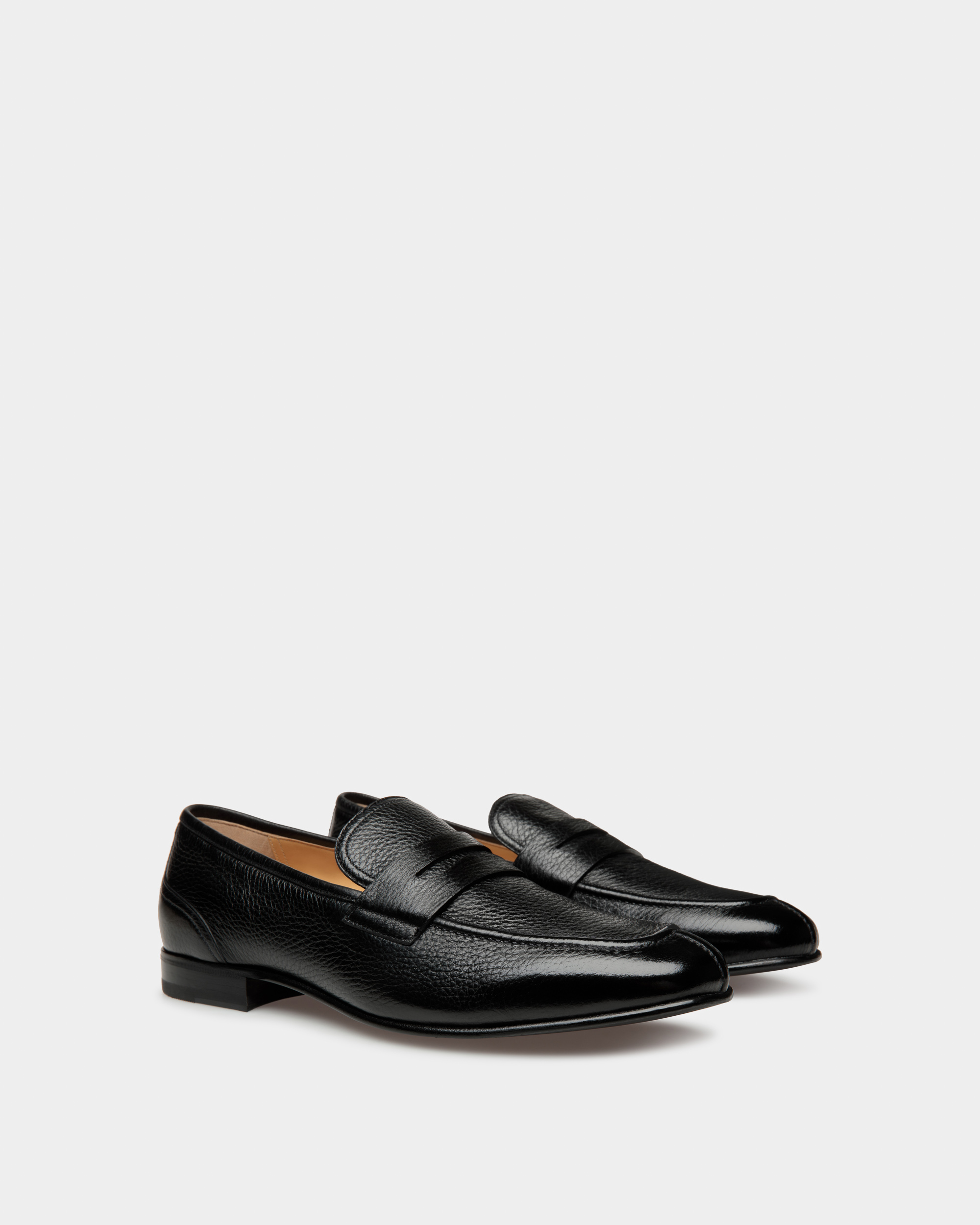 Saix Leather Loafers