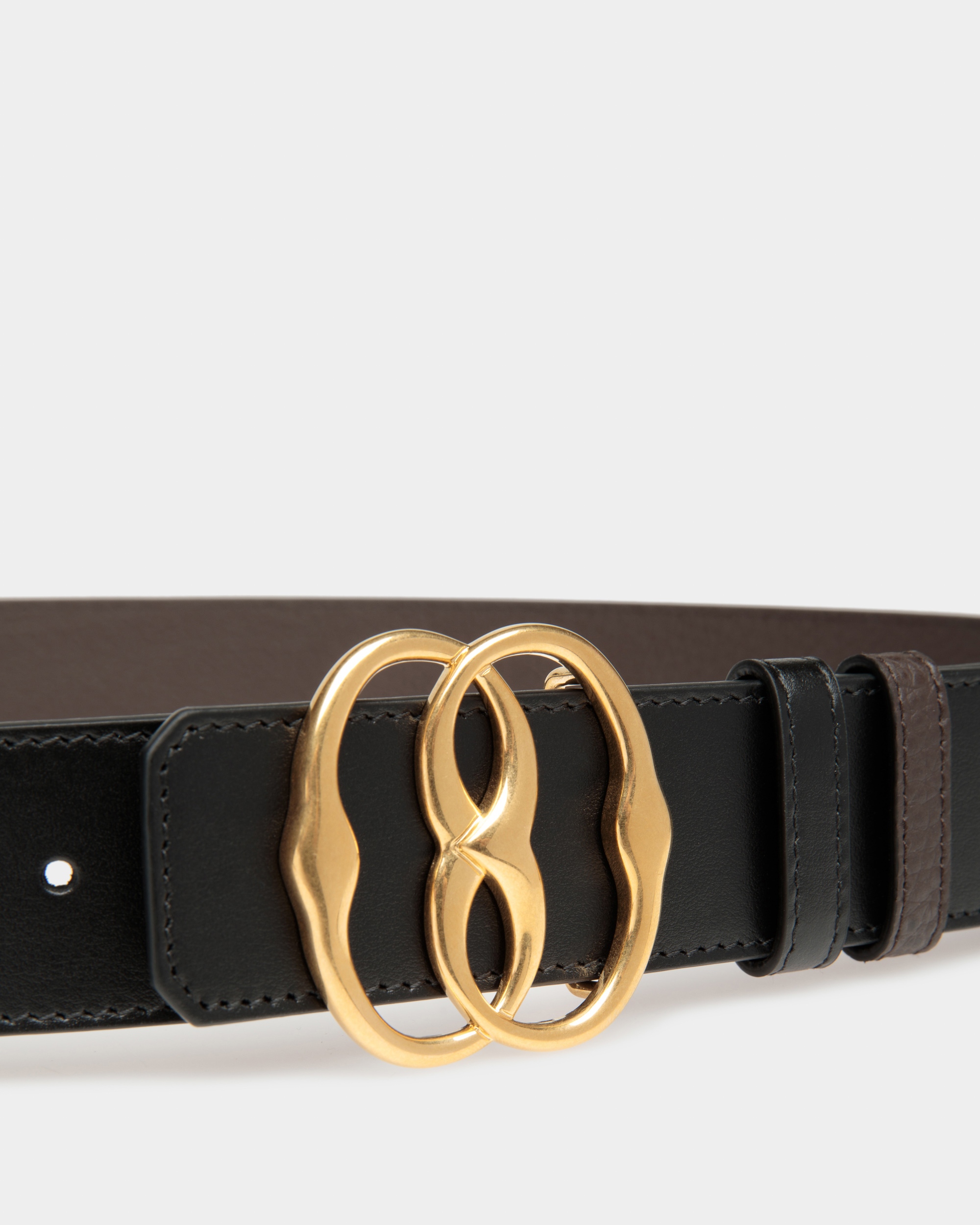 Emblem 35.Rev Reversible Belt