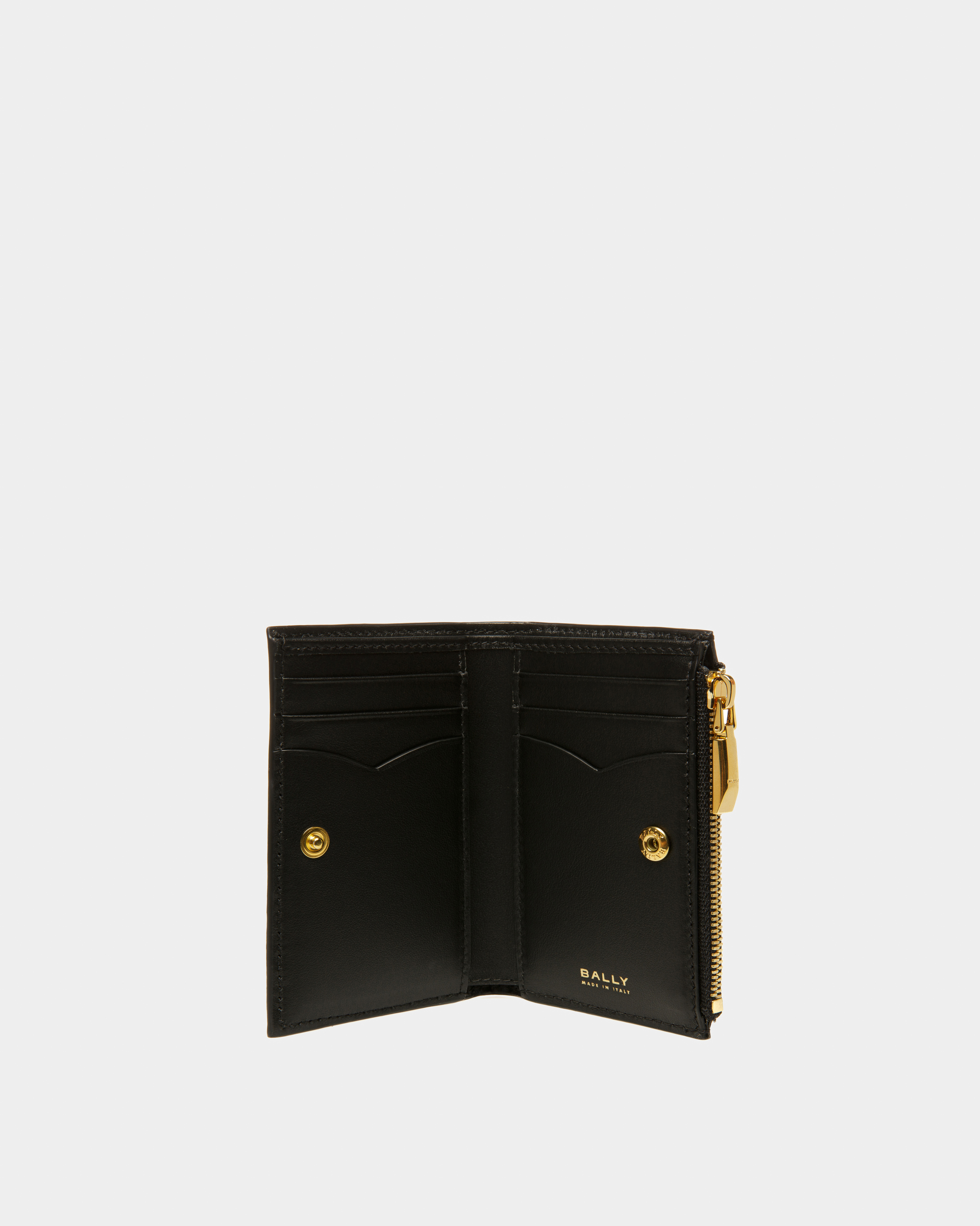 Emblem Wallet In Black Leather