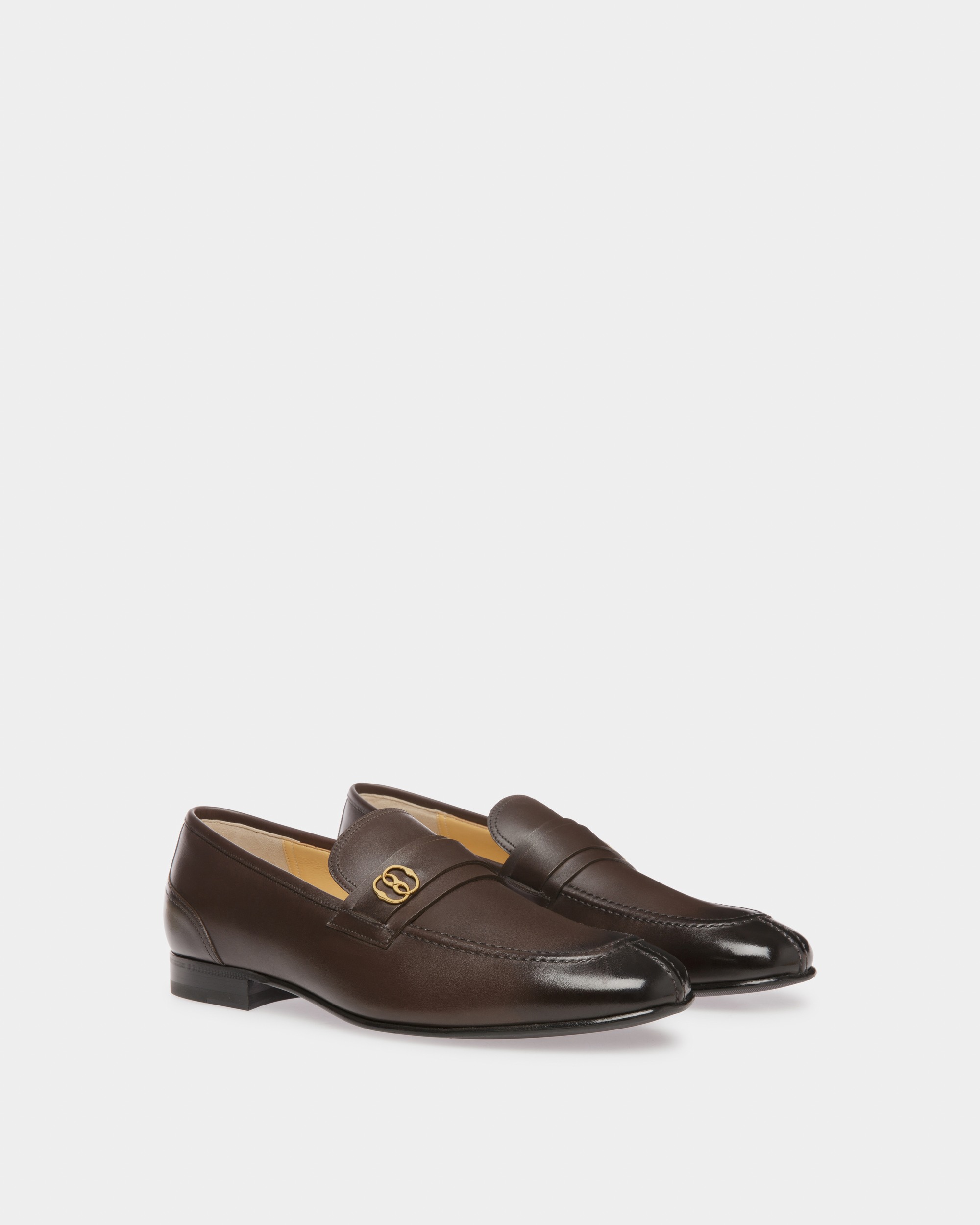 Sadei Leather Loafers