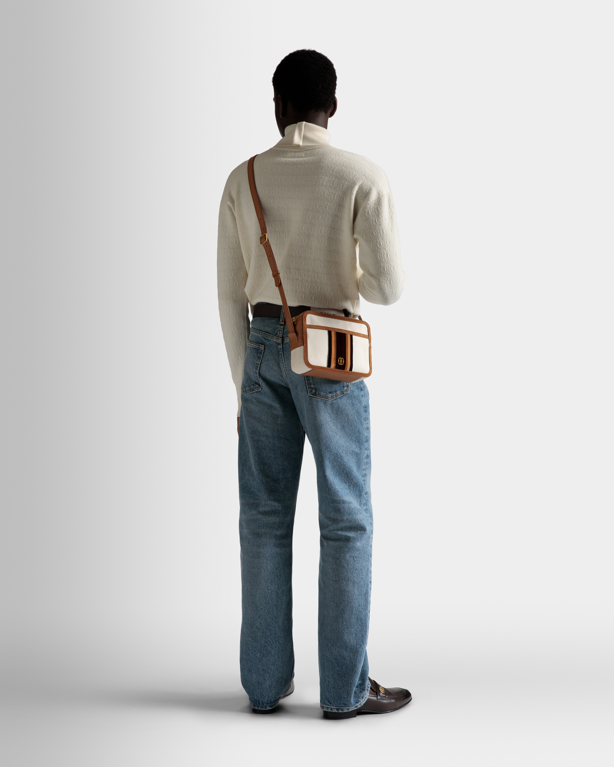 Gare Crossbody Bag In Natural And Desert Fabric