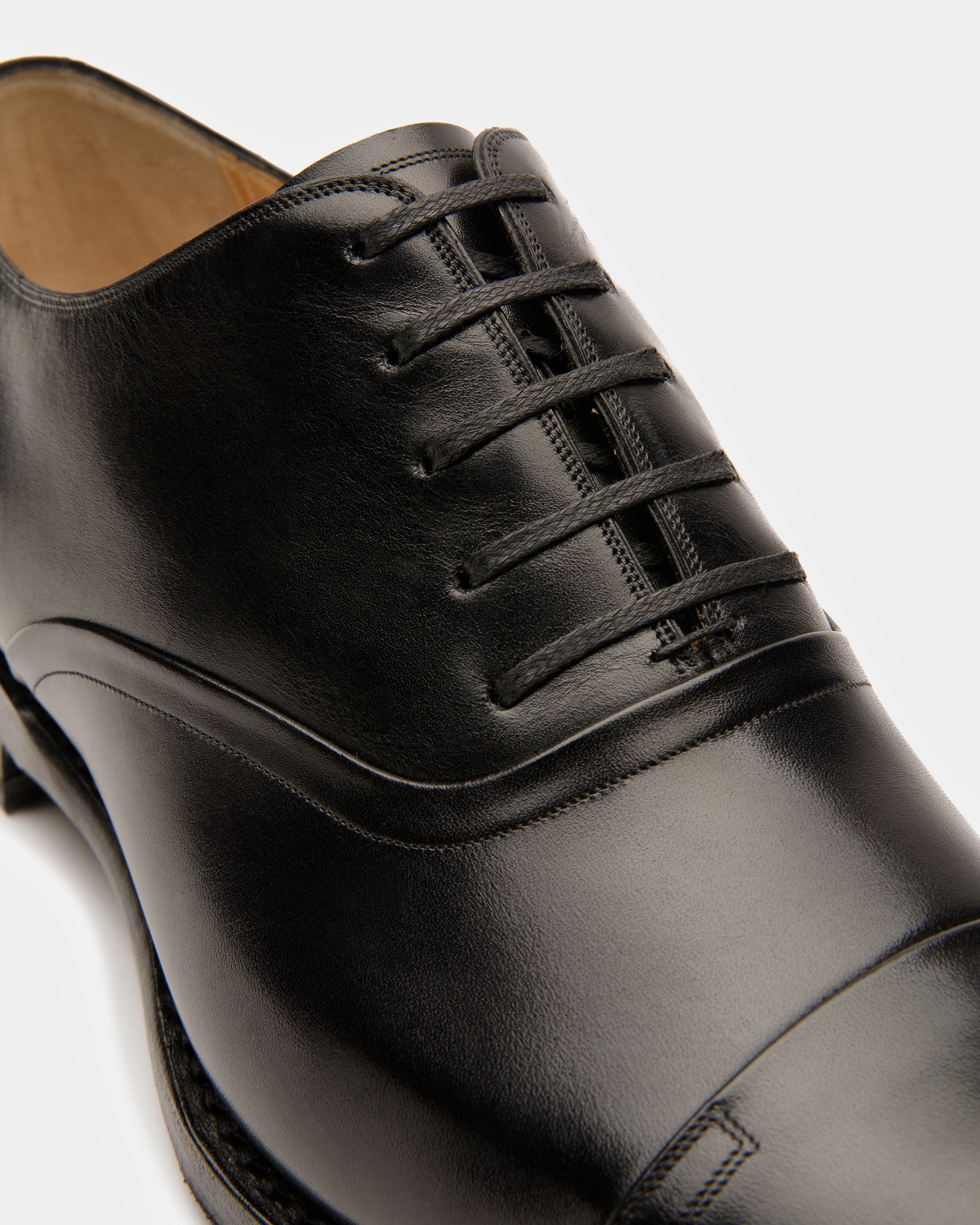 Selby-L Leather Lace-Ups