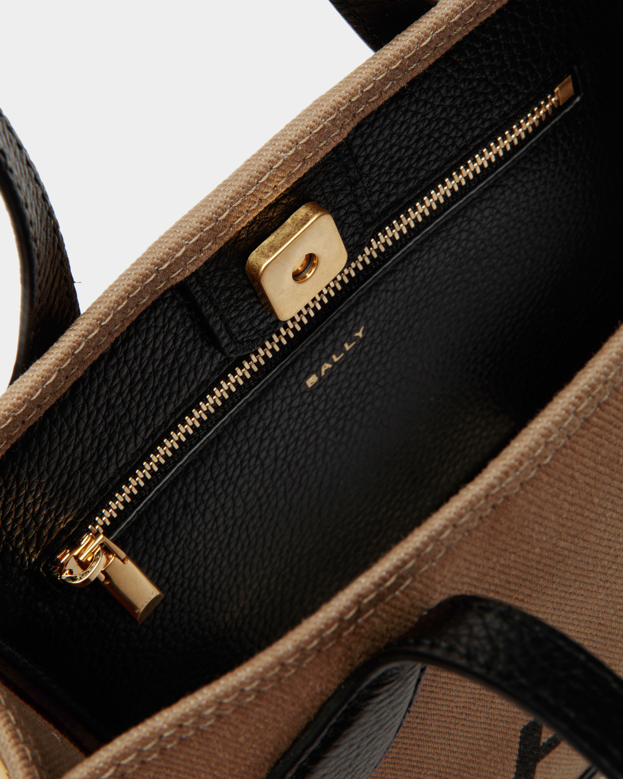 Bar Minibag In Sand And Black Fabric