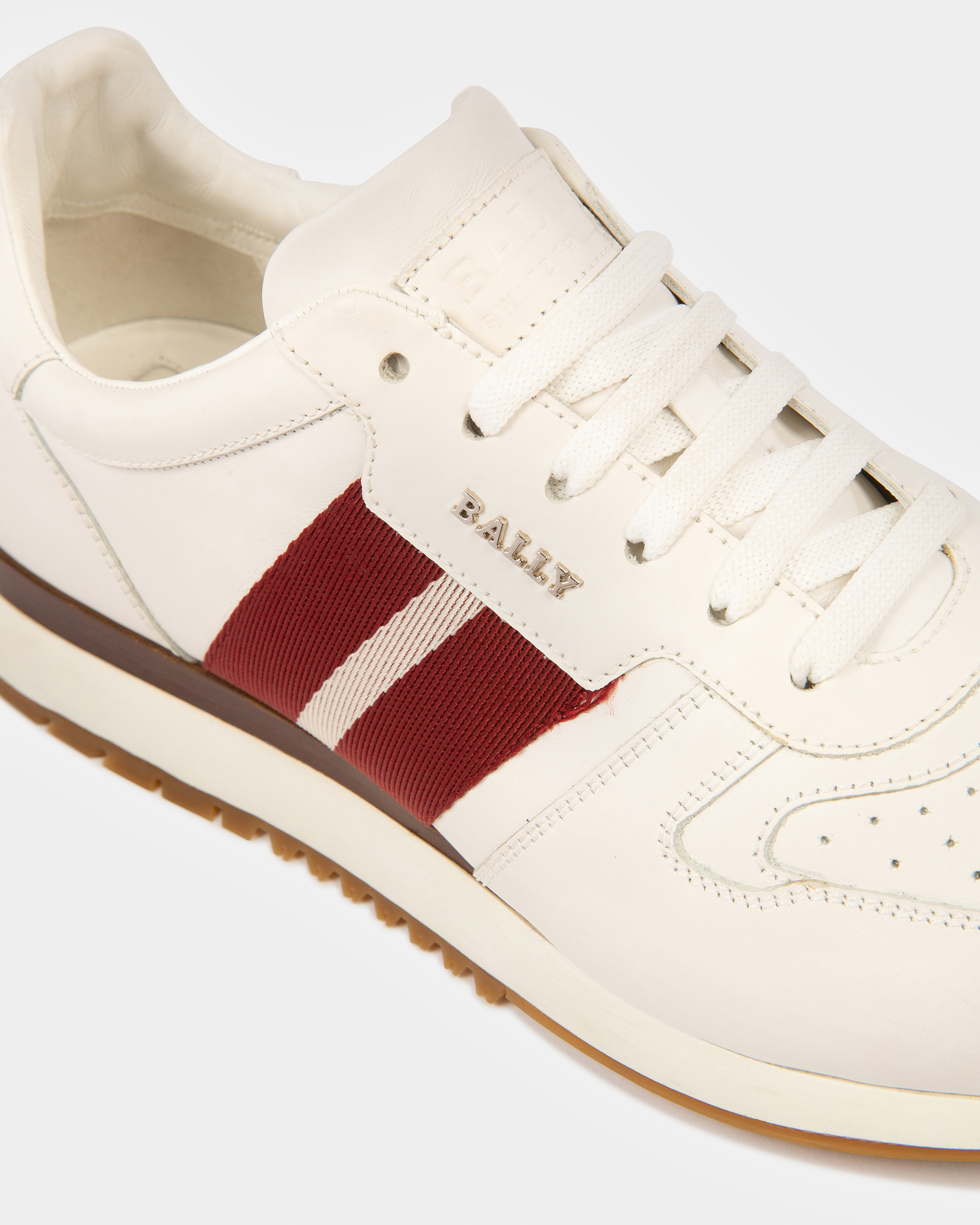 Astel-Fo Leather Sneakers