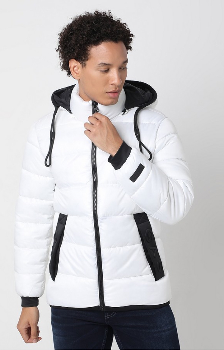 Regular Fit Full Sleeve Hooded Neck Solid Nylon Jacket