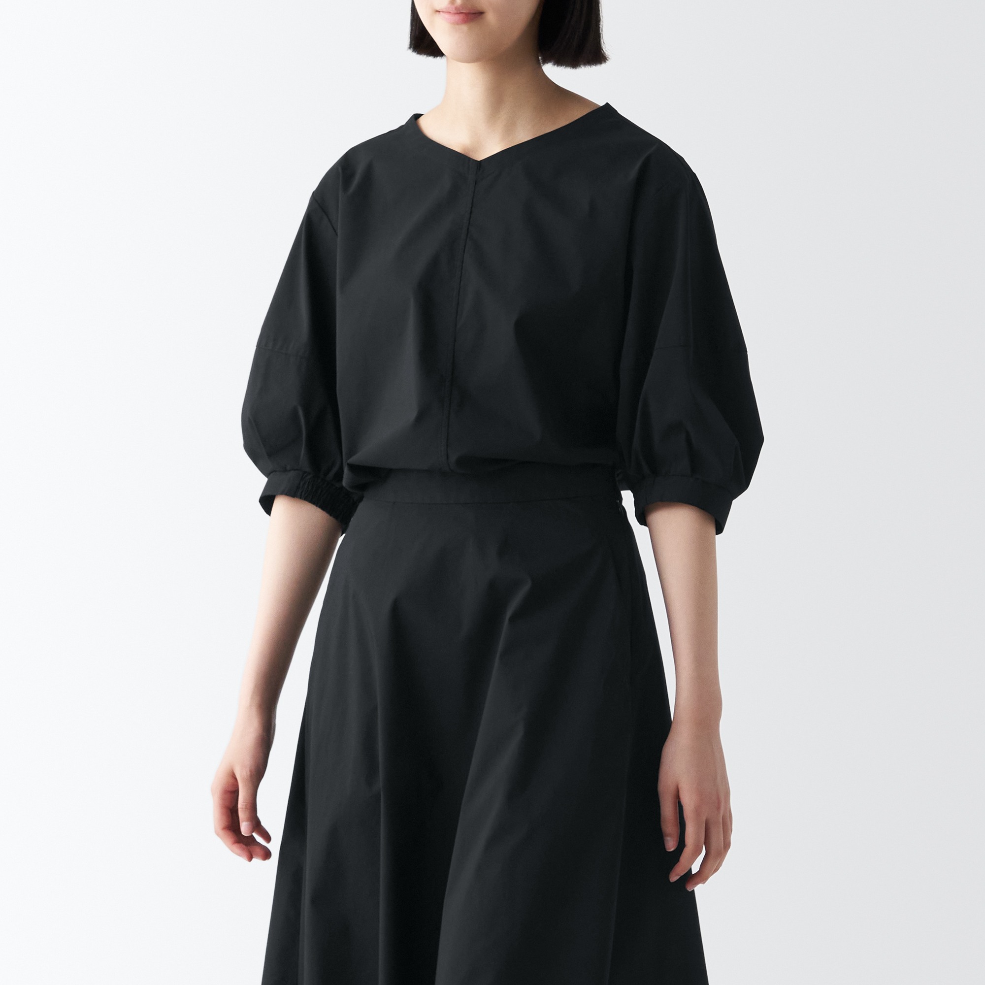 Quick dry broadcloth Half sleeve blouse
