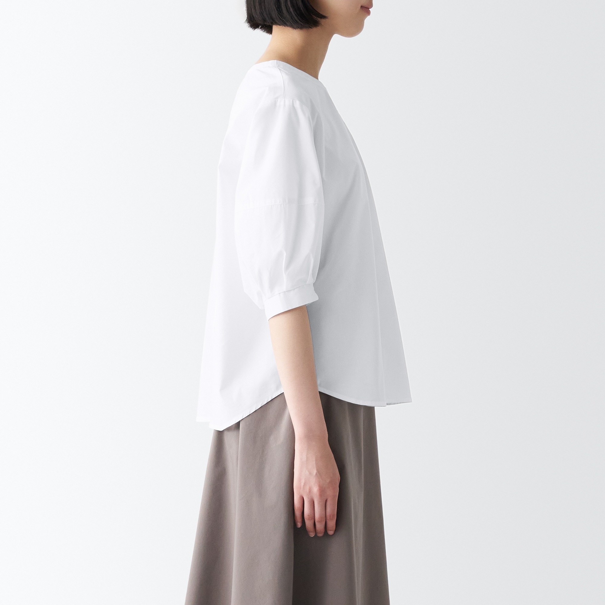 Quick dry broadcloth Half sleeve blouse