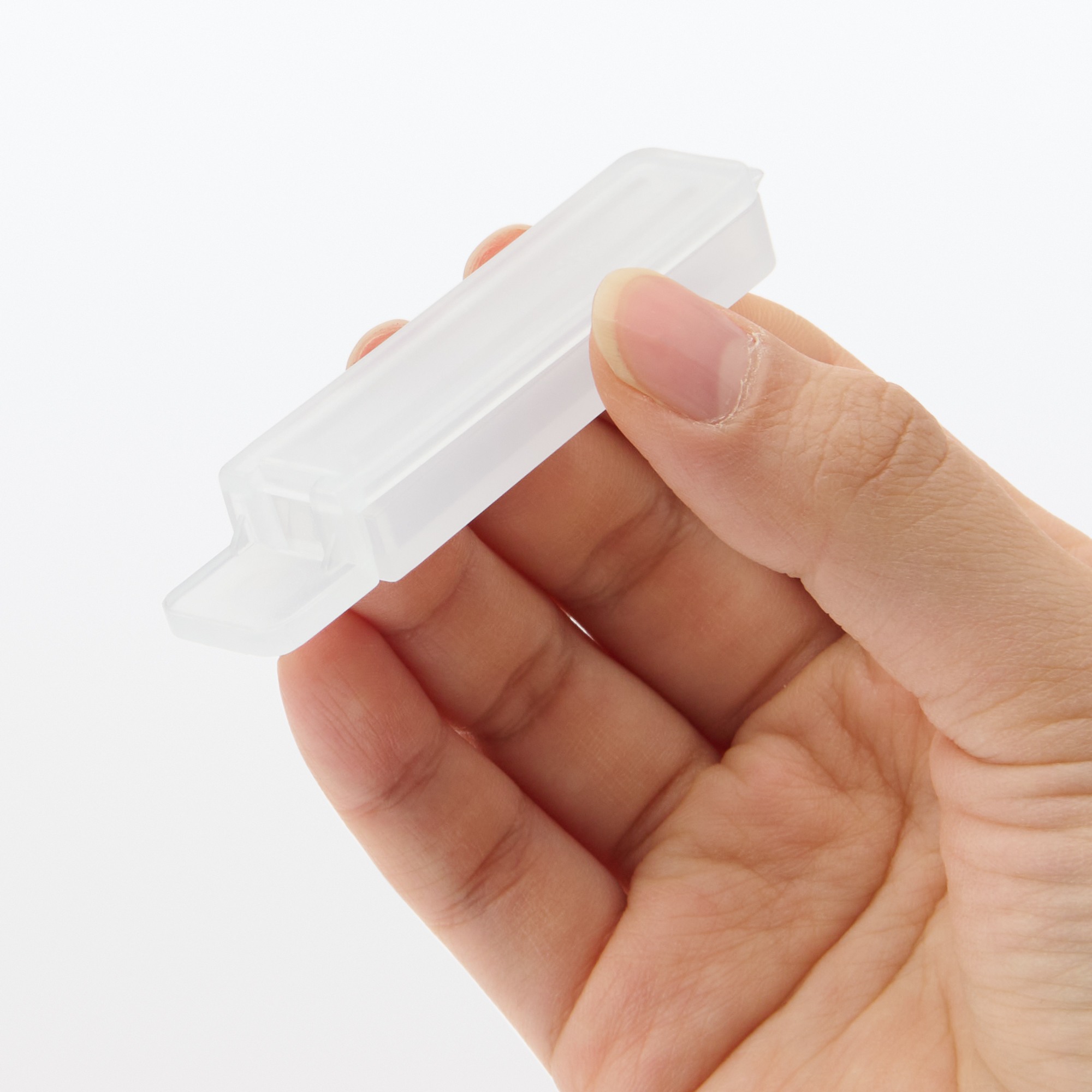Polypropylene clip / S